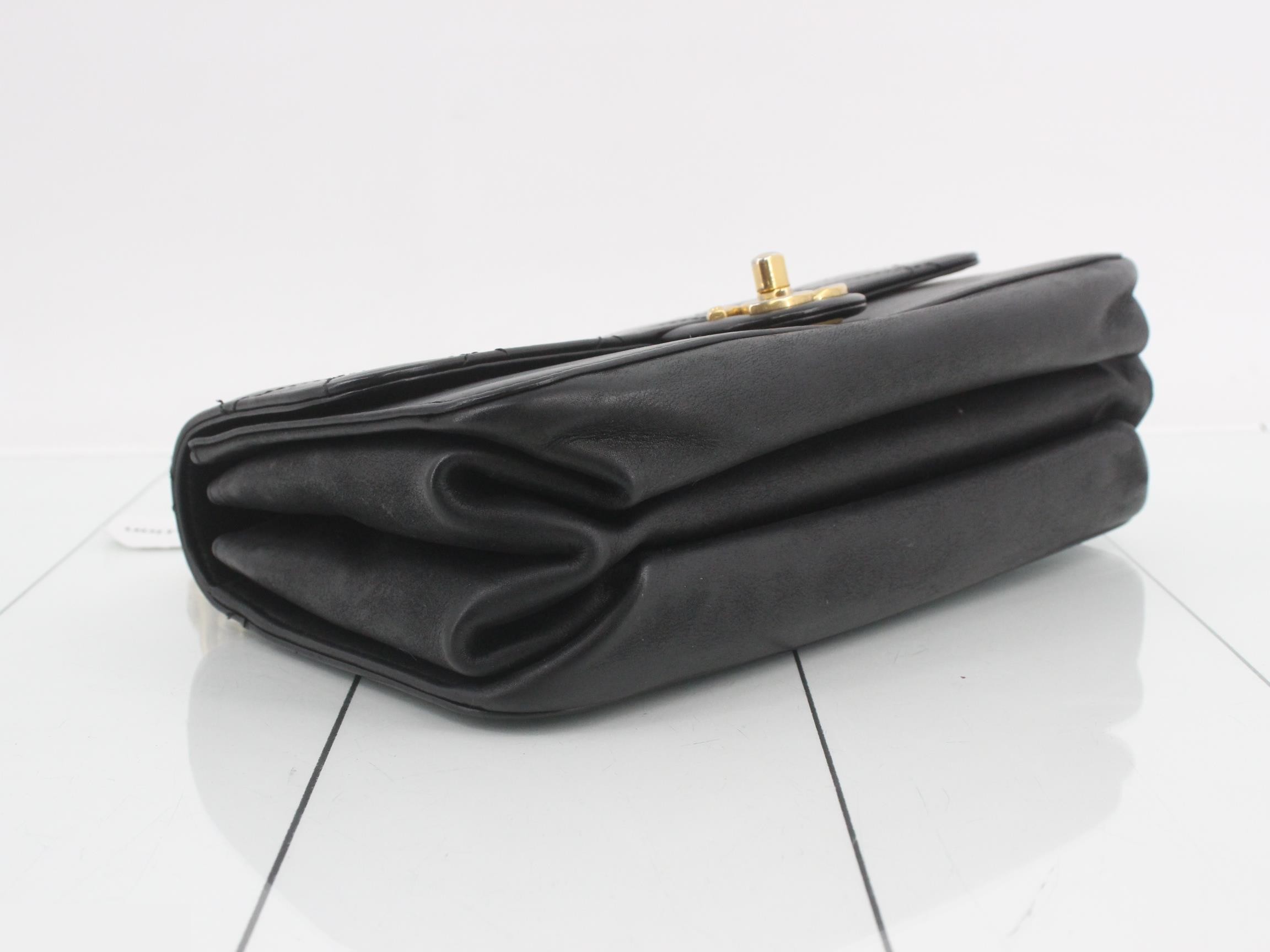 Matelassé Chain Shoulder Bag, with sticker, item number 23. — view 5