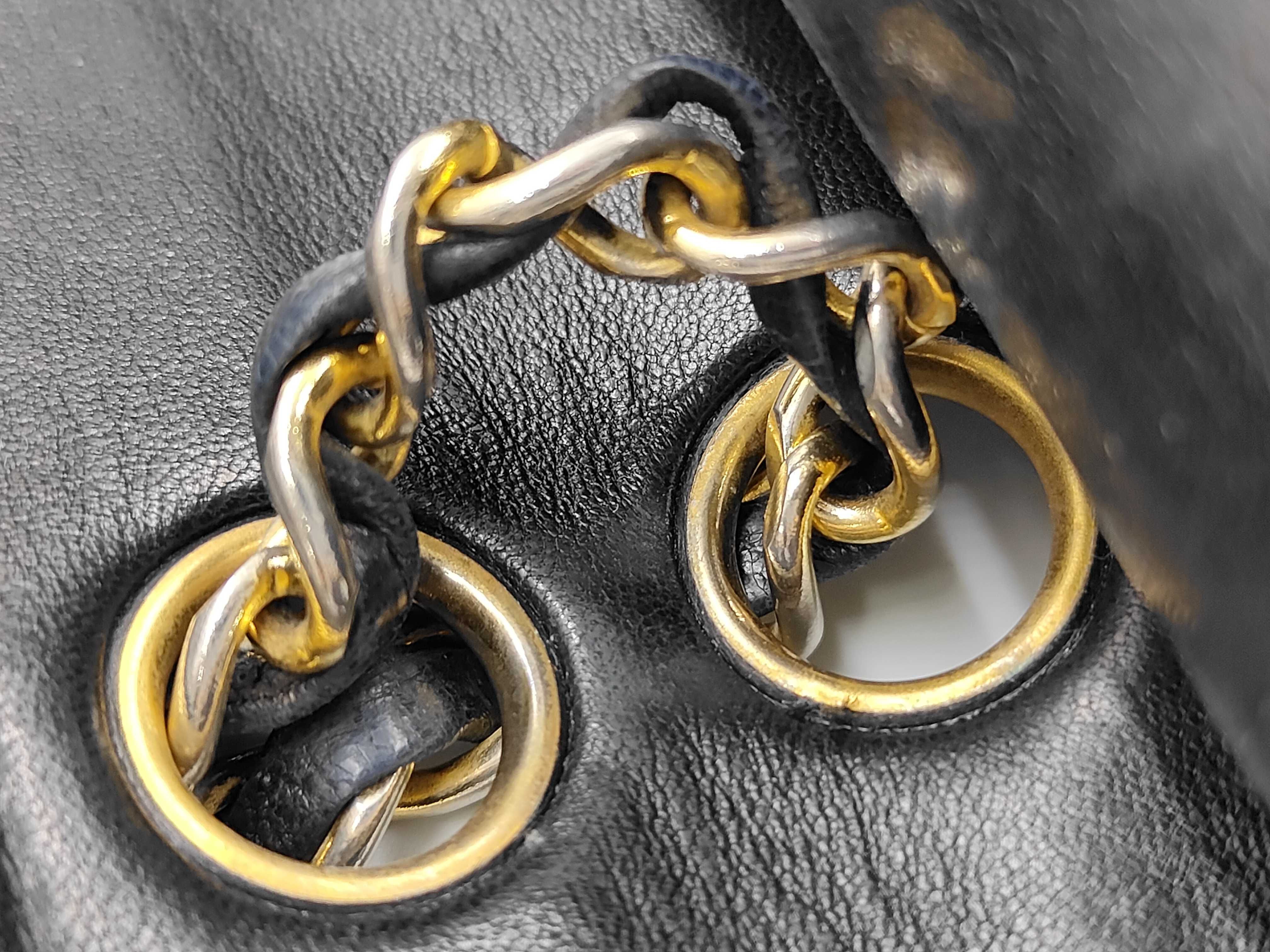 Matelassé Chain Shoulder Bag (Shoulder Bag, Matelassé Series 1) — view 7