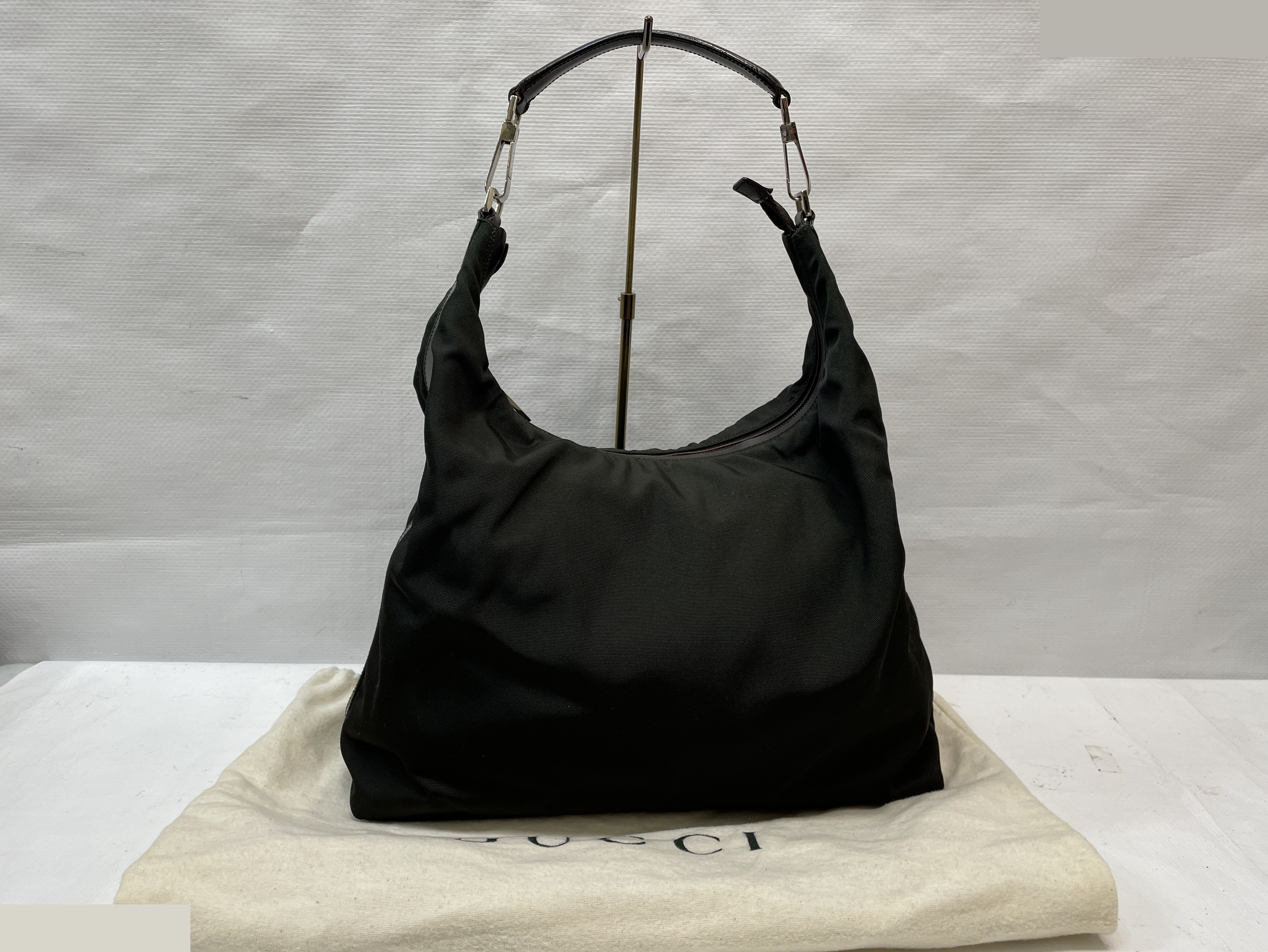 Vintage Gucci nylon semi-shoulder bag, black