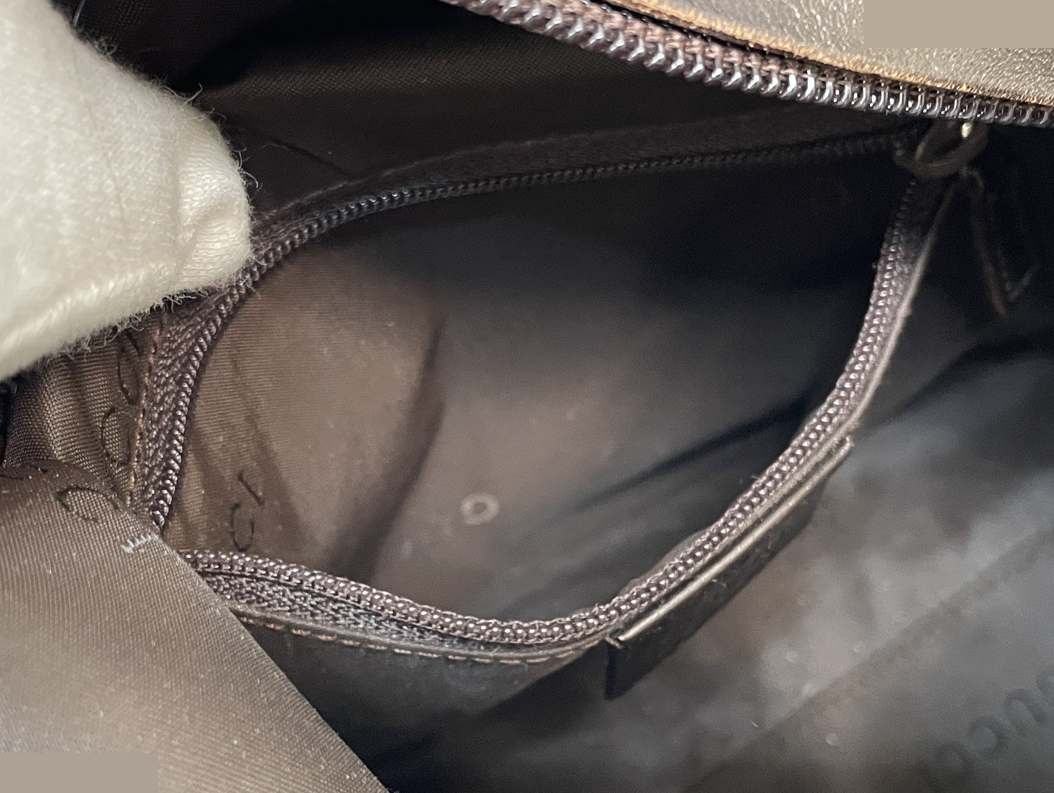 Vintage Gucci nylon semi-shoulder bag, black — view 9