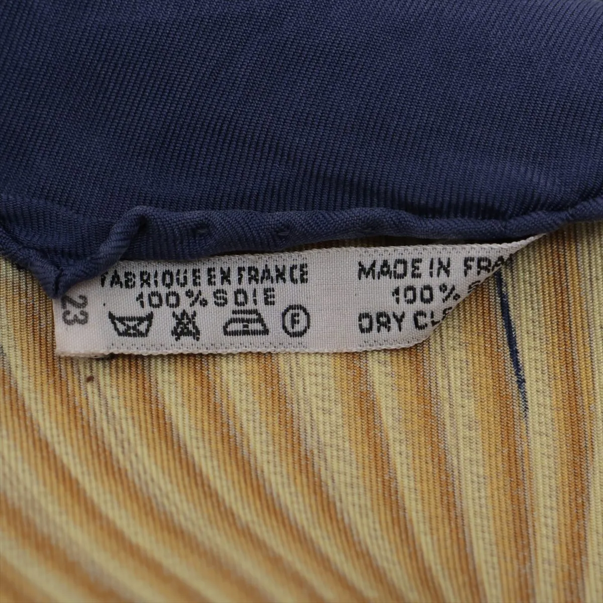 Carre 90 Poste et Cavalerie Saber Decorative Bag Scarf Silk Navy Thread — view 6