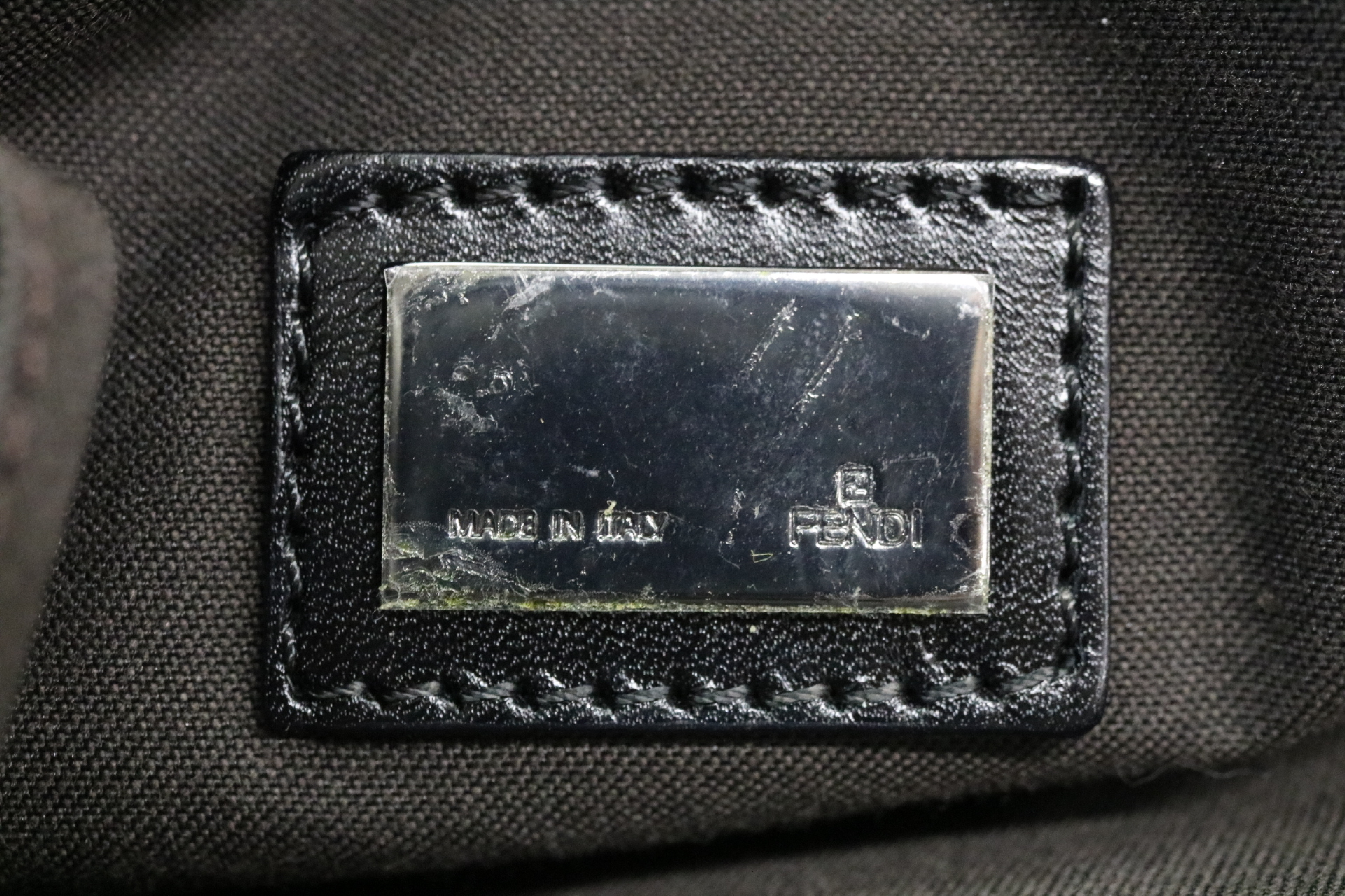 Zucchino Mamma Bucket Shoulder Bag — view 10