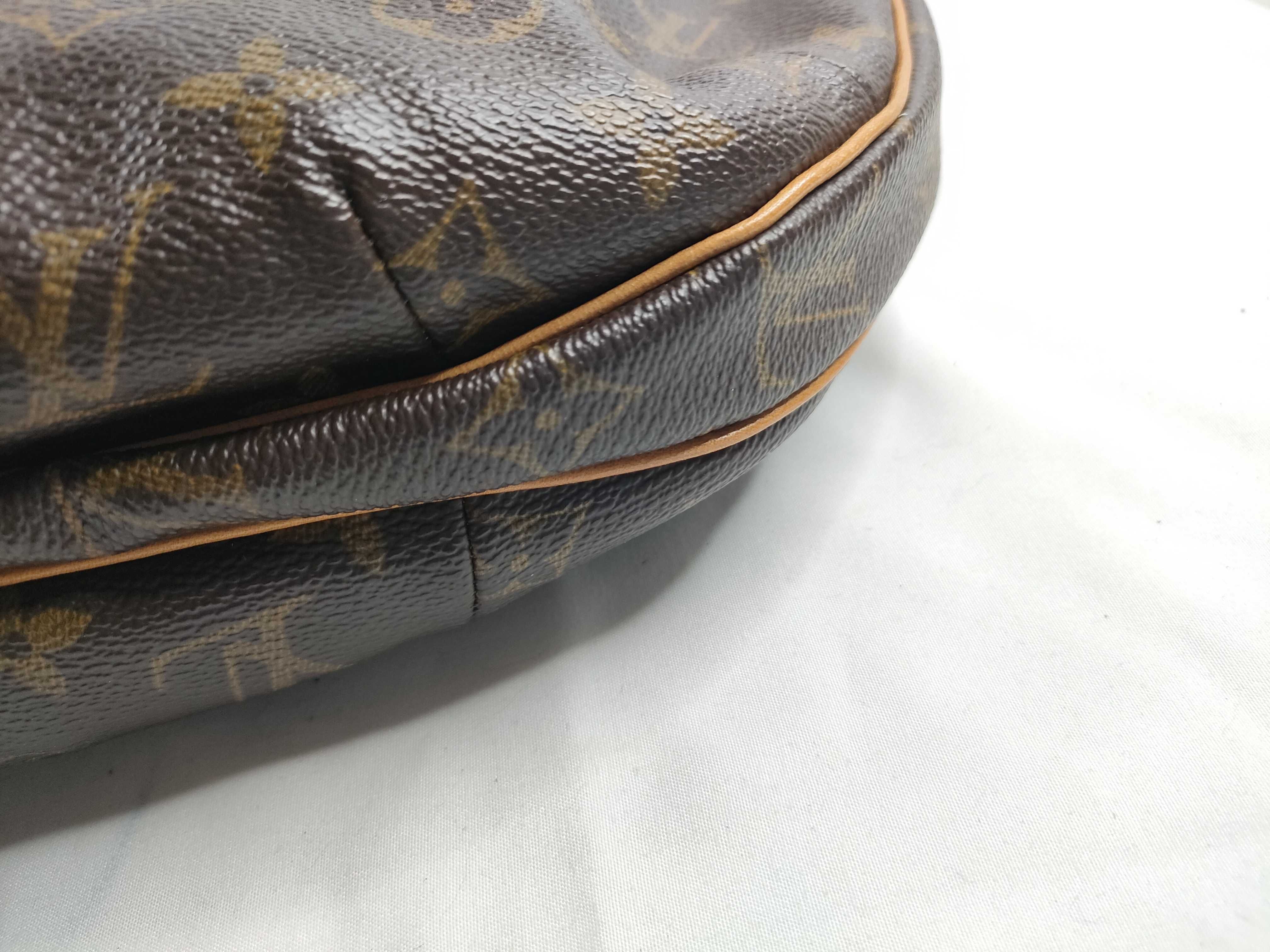 Monogram M51512 Croissant MM Shoulder Bag — view 5