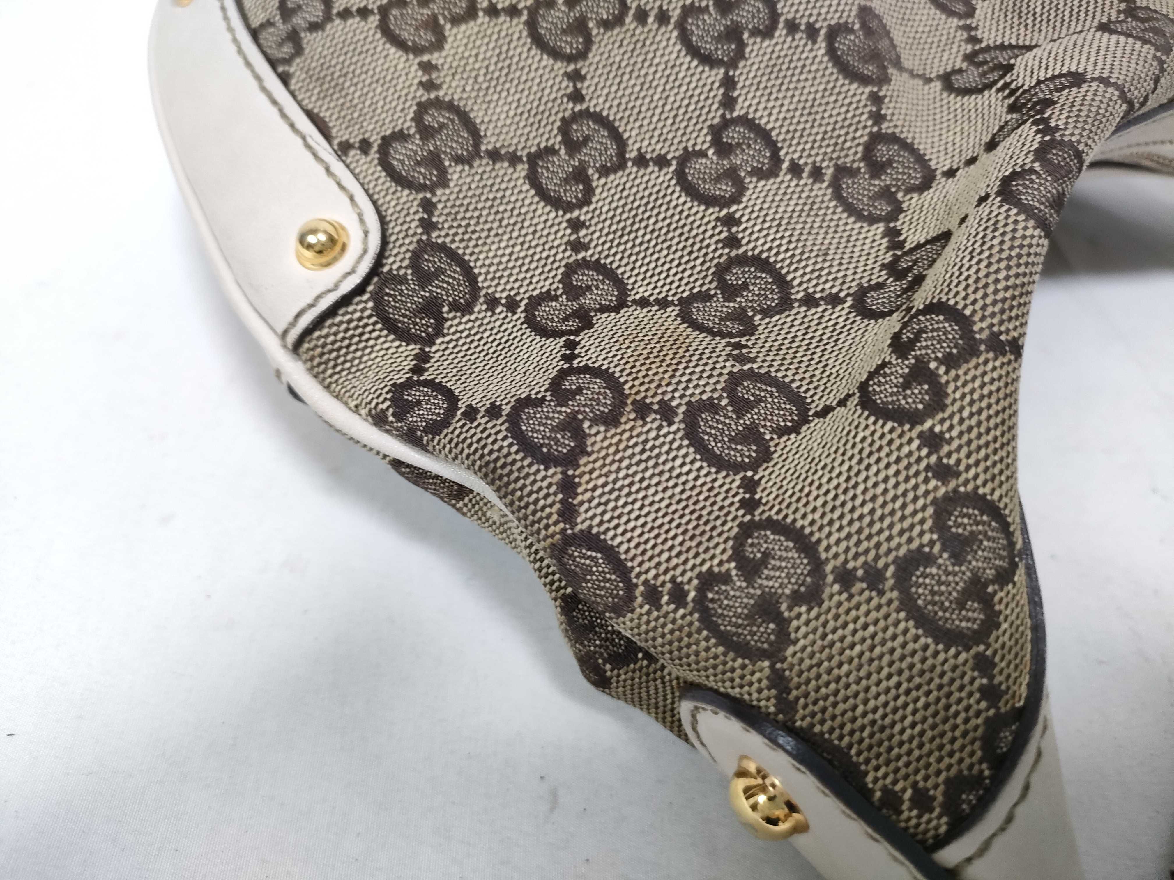 White GG Canvas Vintage Button Kidney-Shaped Wrist Bag (Handbag) — view 13