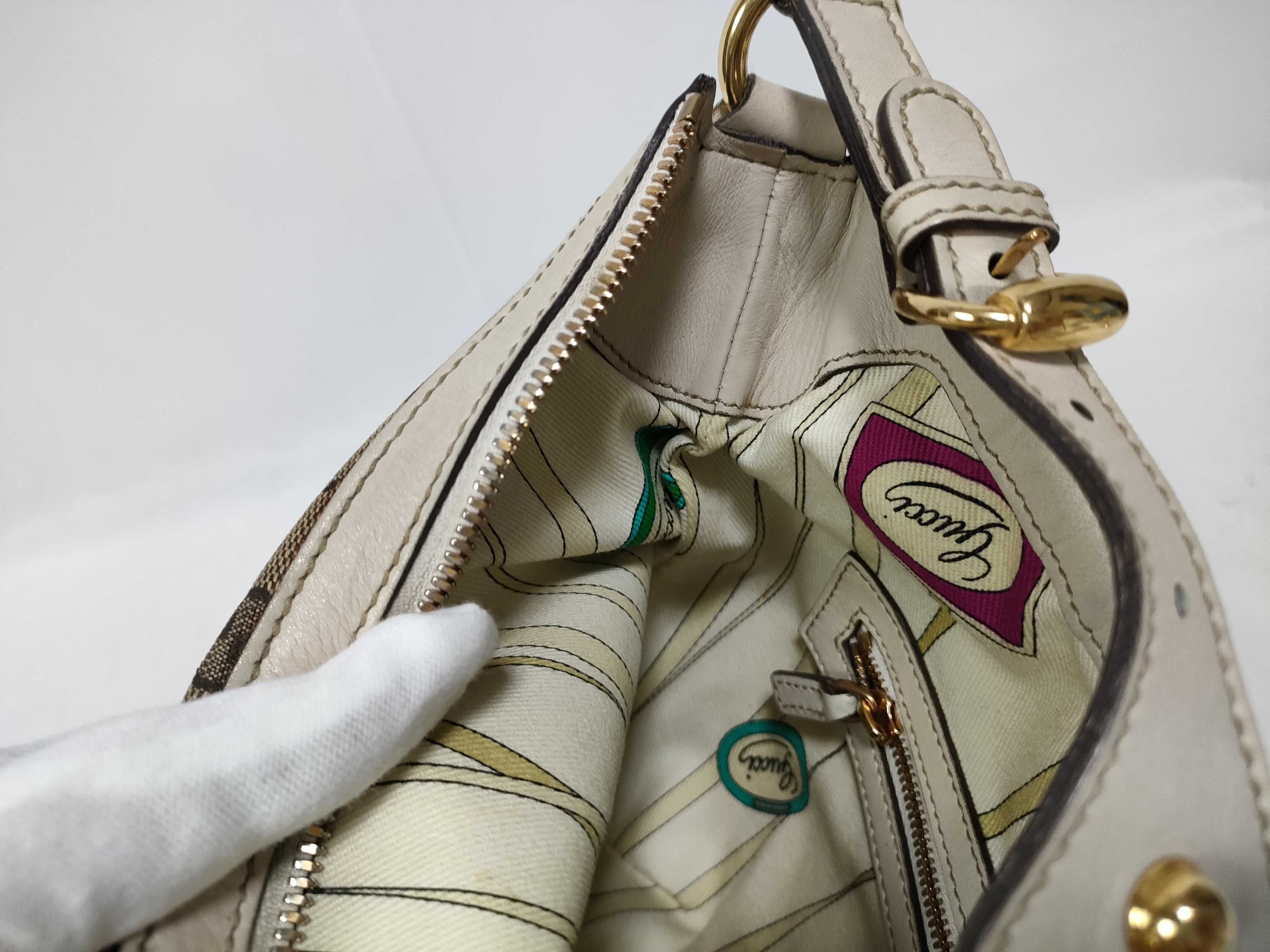 White GG Canvas Vintage Button Kidney-Shaped Wrist Bag (Handbag) — view 14