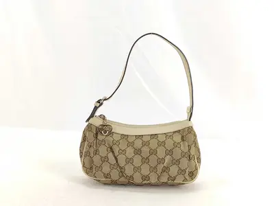 GG Canvas White GG Canvas Heart Zipper Underarm Bag Shoulder Bag