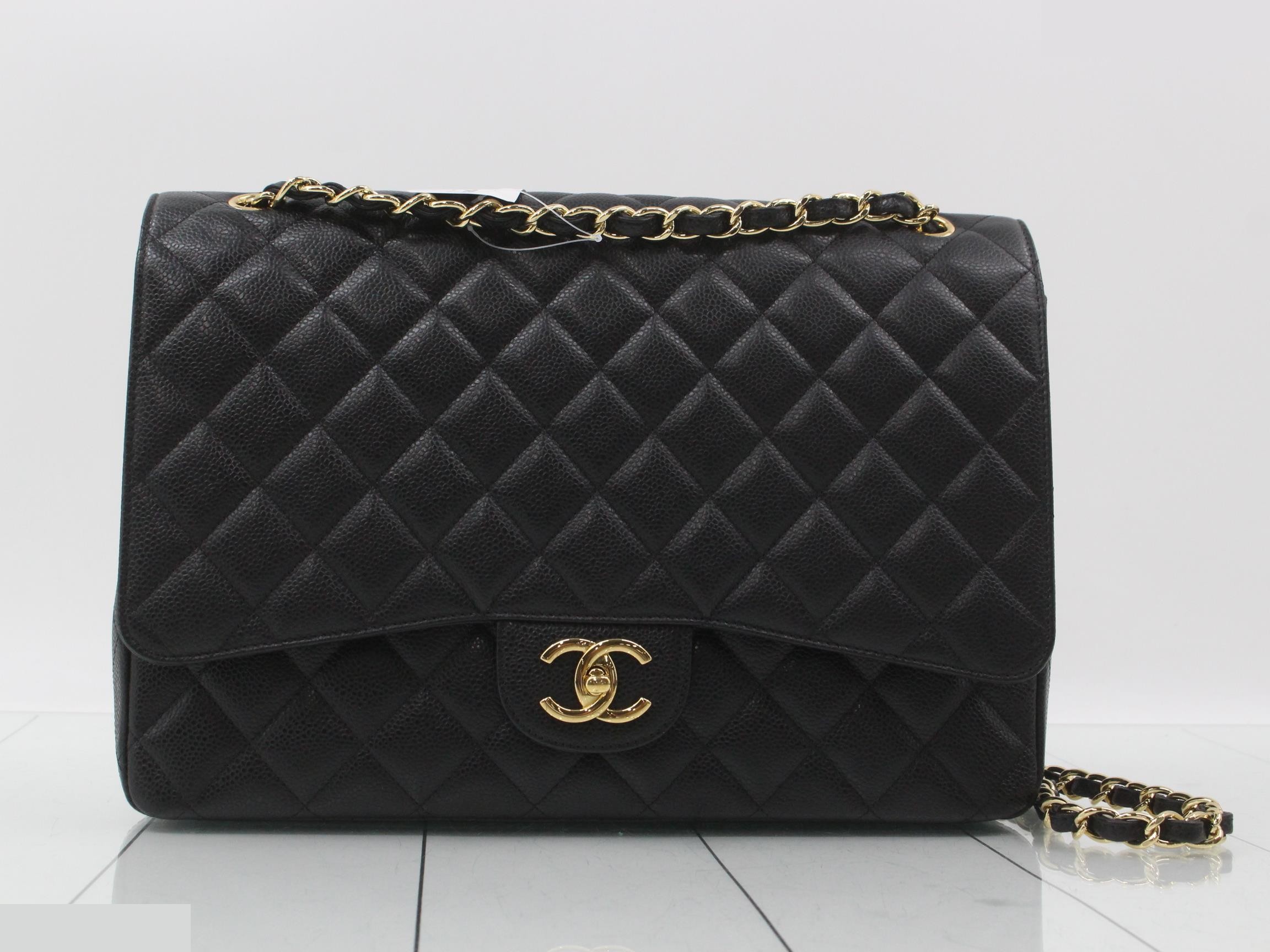Large Matelassé 34, Caviar Skin, Double Flap, Double Chain Shoulder Bag