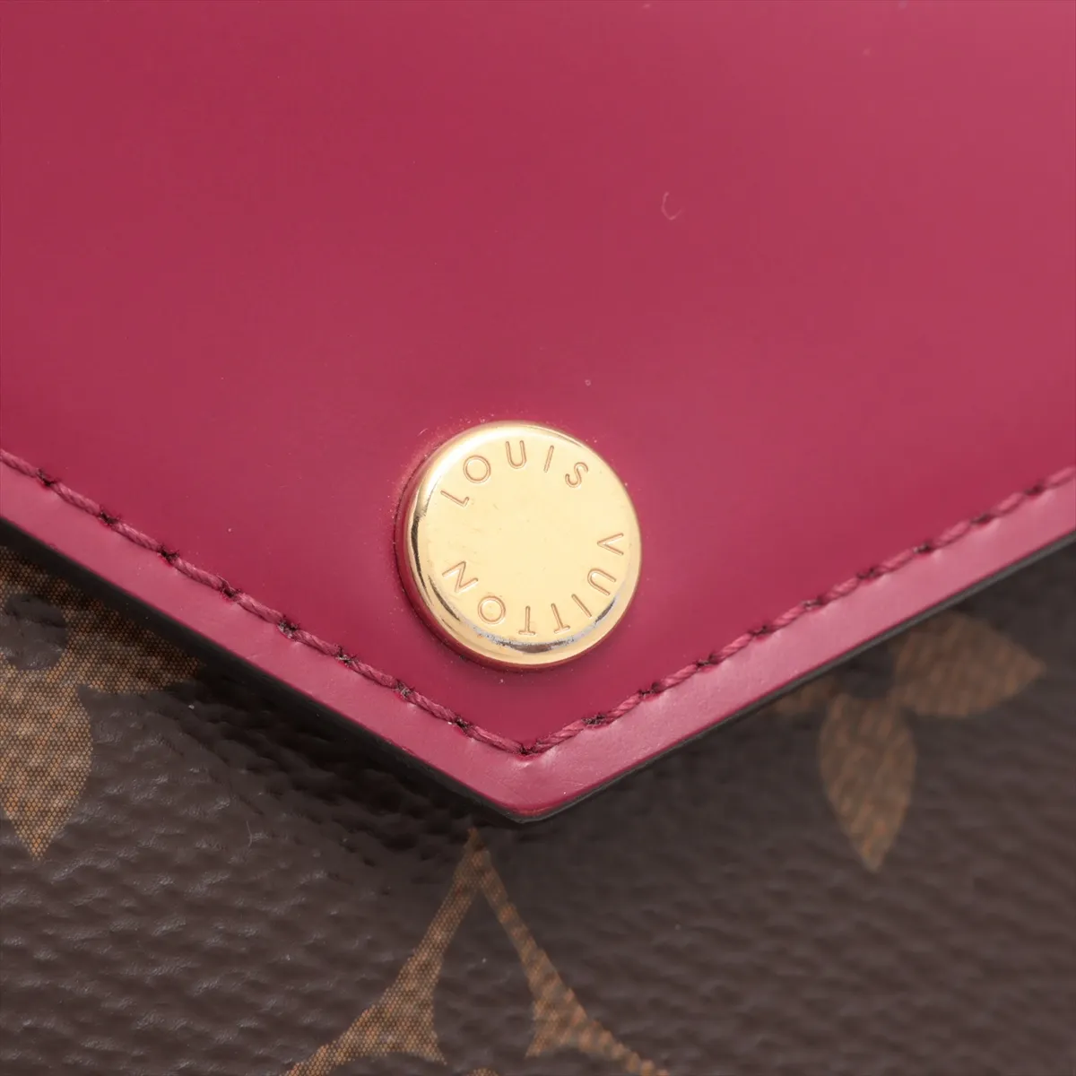 Monogram Portefeuil Zoe M62932 TS3108 Fuchsia Compact Wallet — view 9