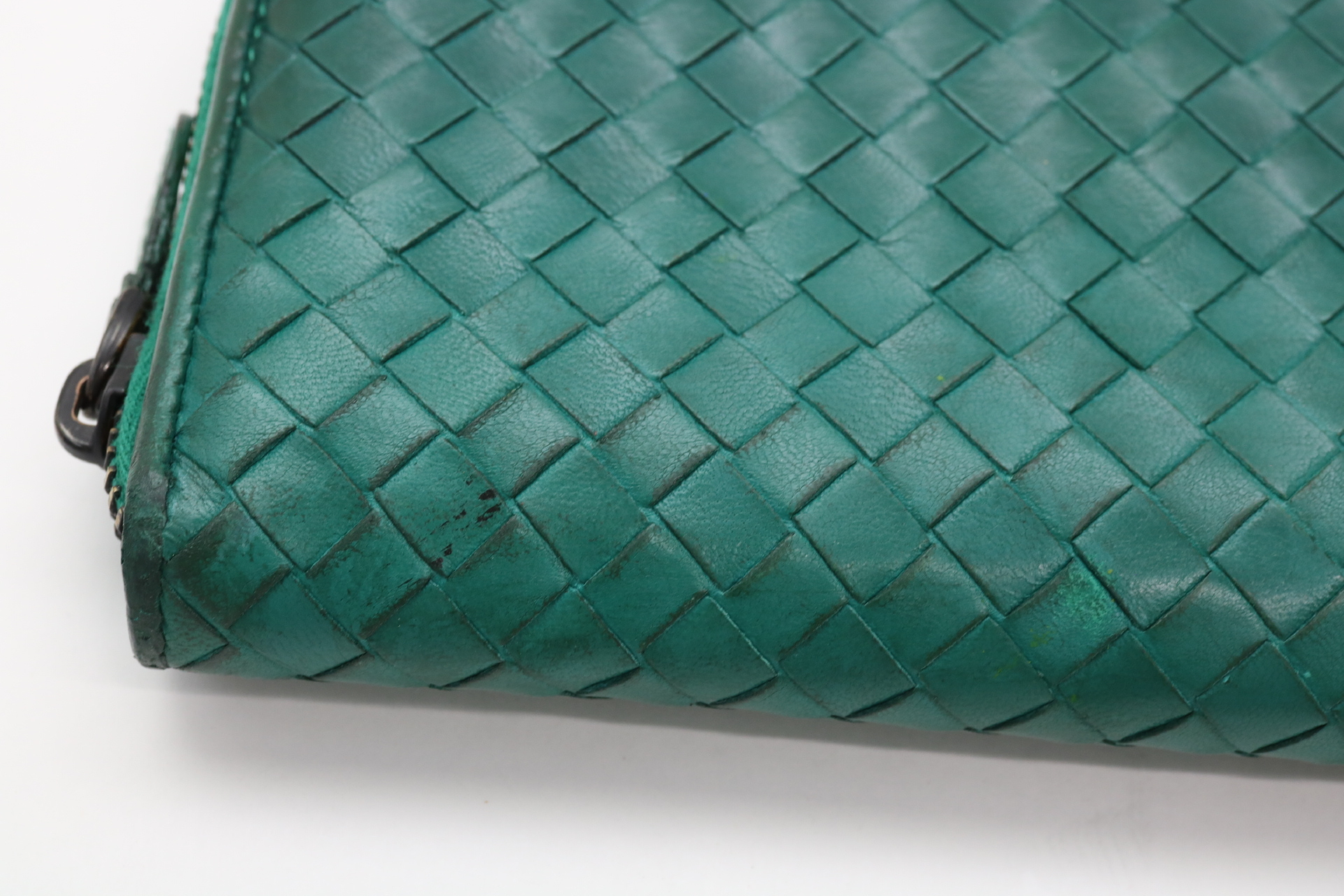 Intrecciato Leather Long Wallet — view 9