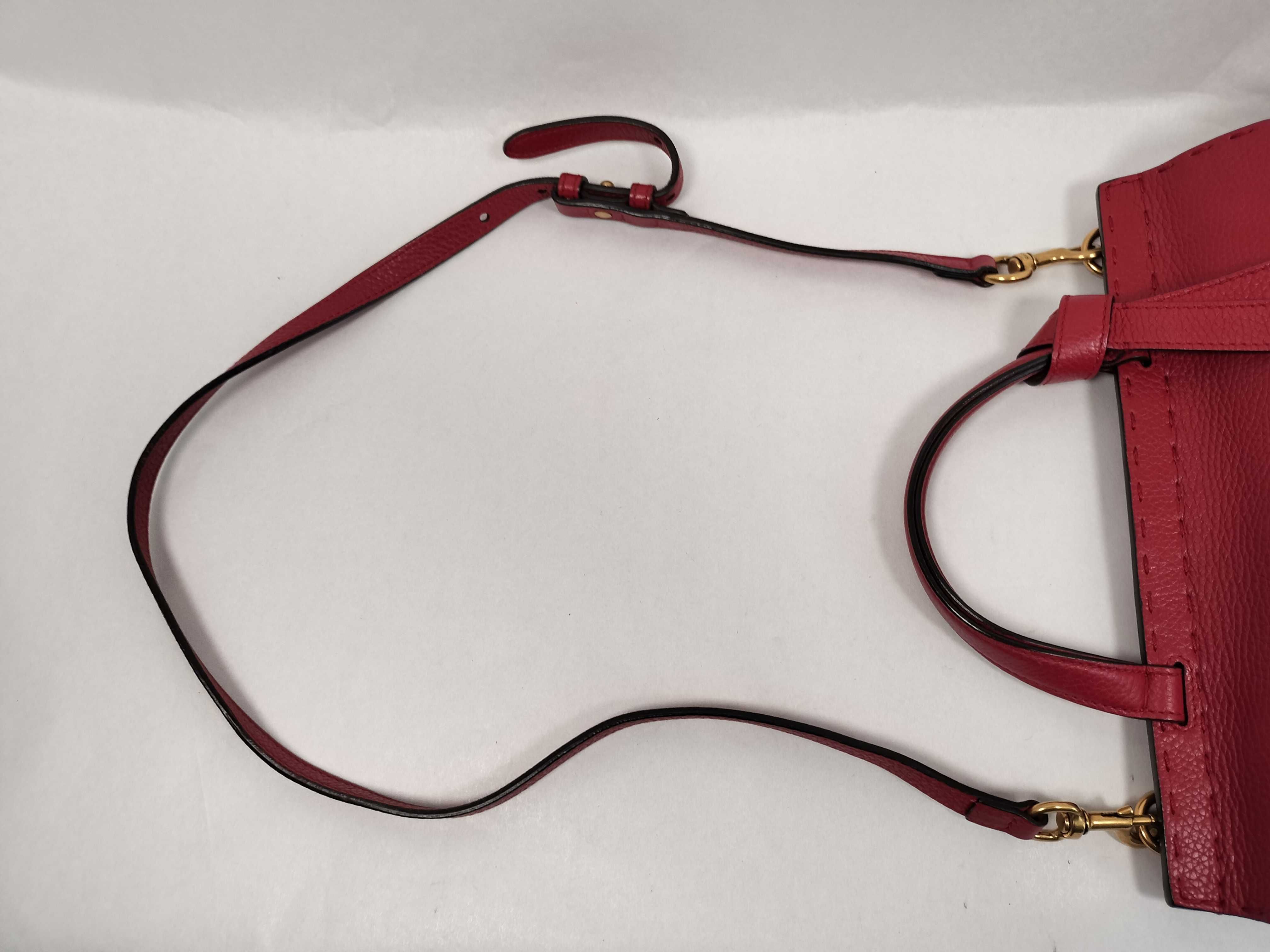 handbag — view 3