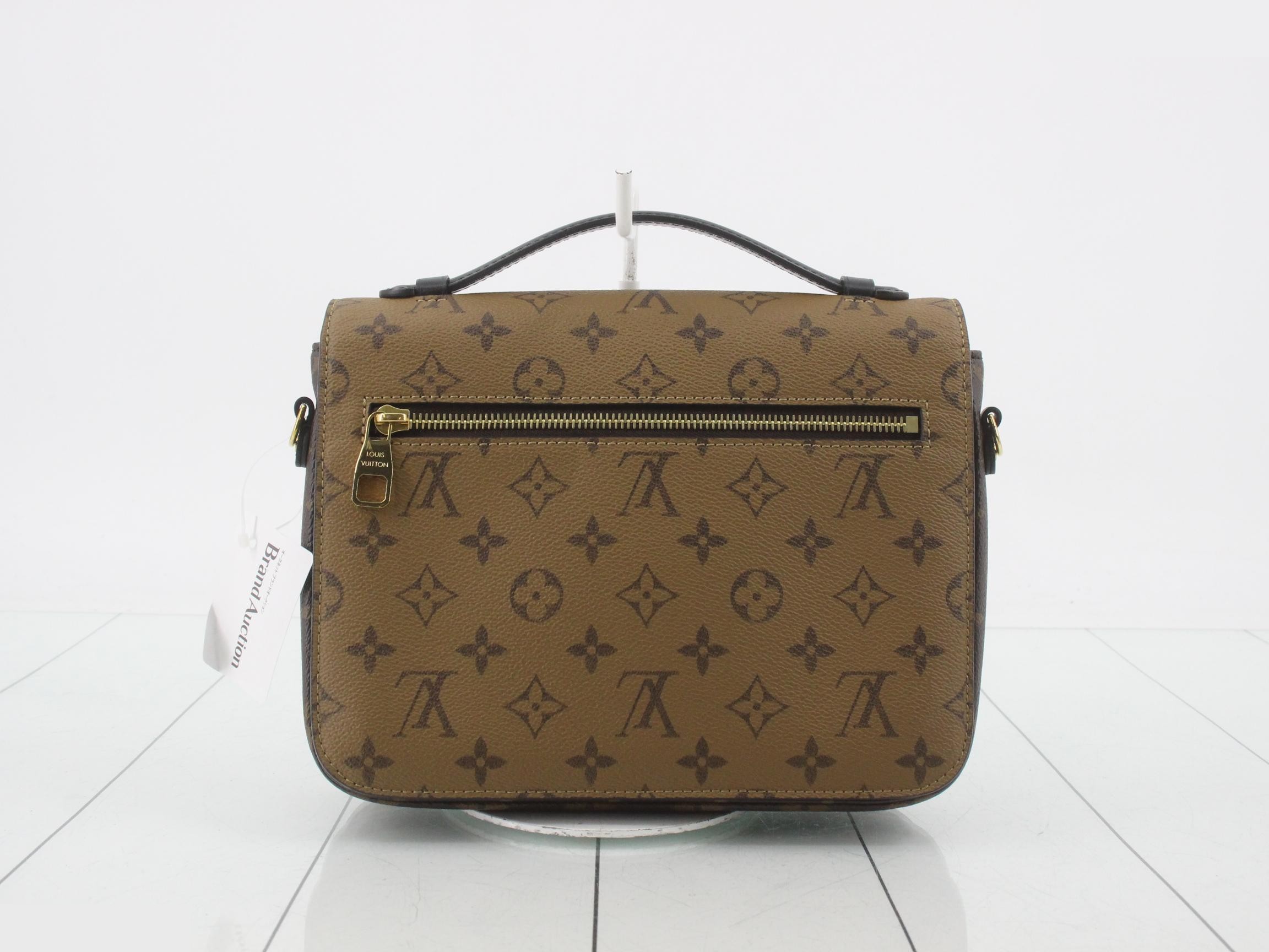 Monogram Reverse Pochette Metis MM — view 2