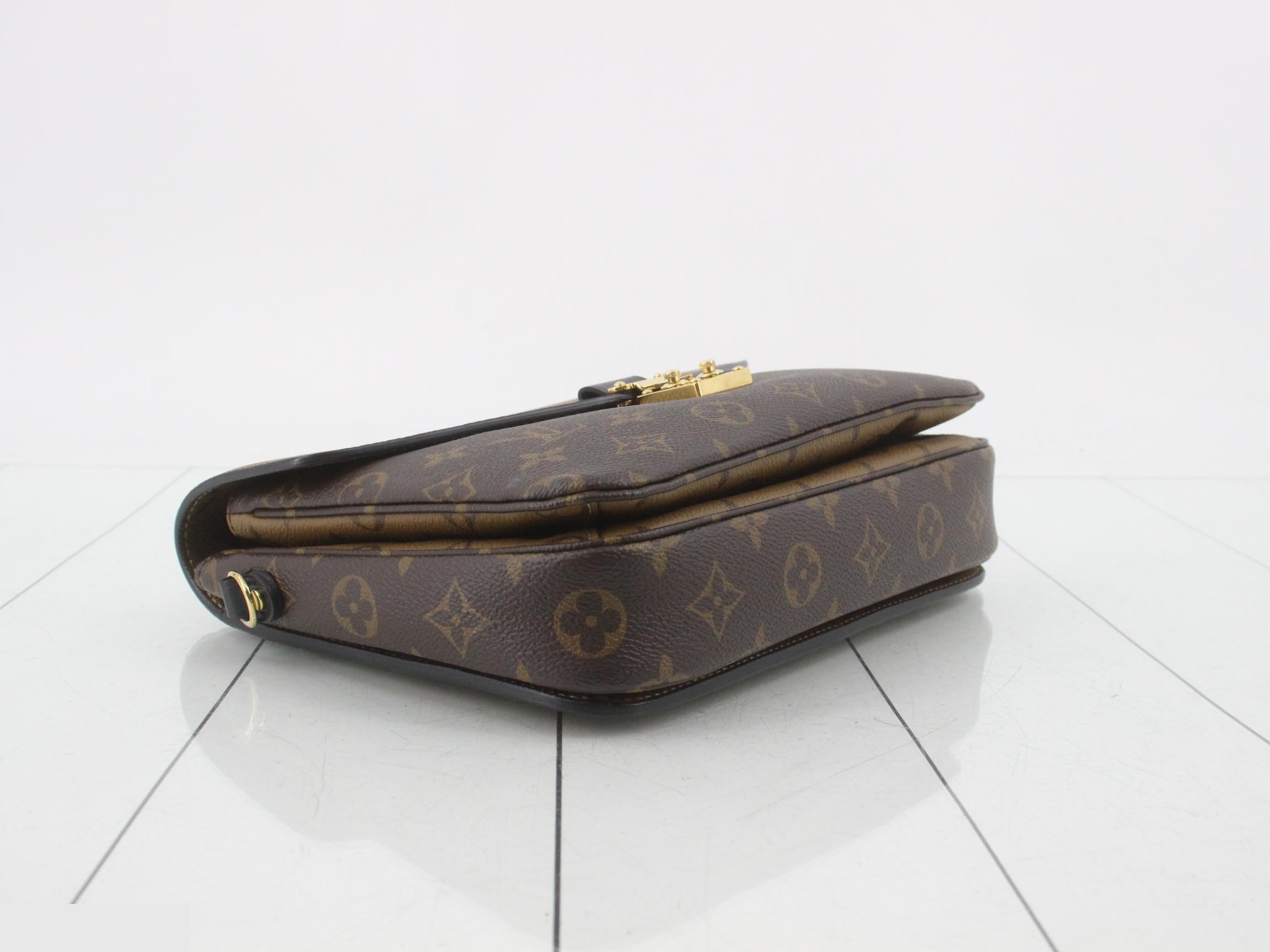 Monogram Reverse Pochette Metis MM — view 5