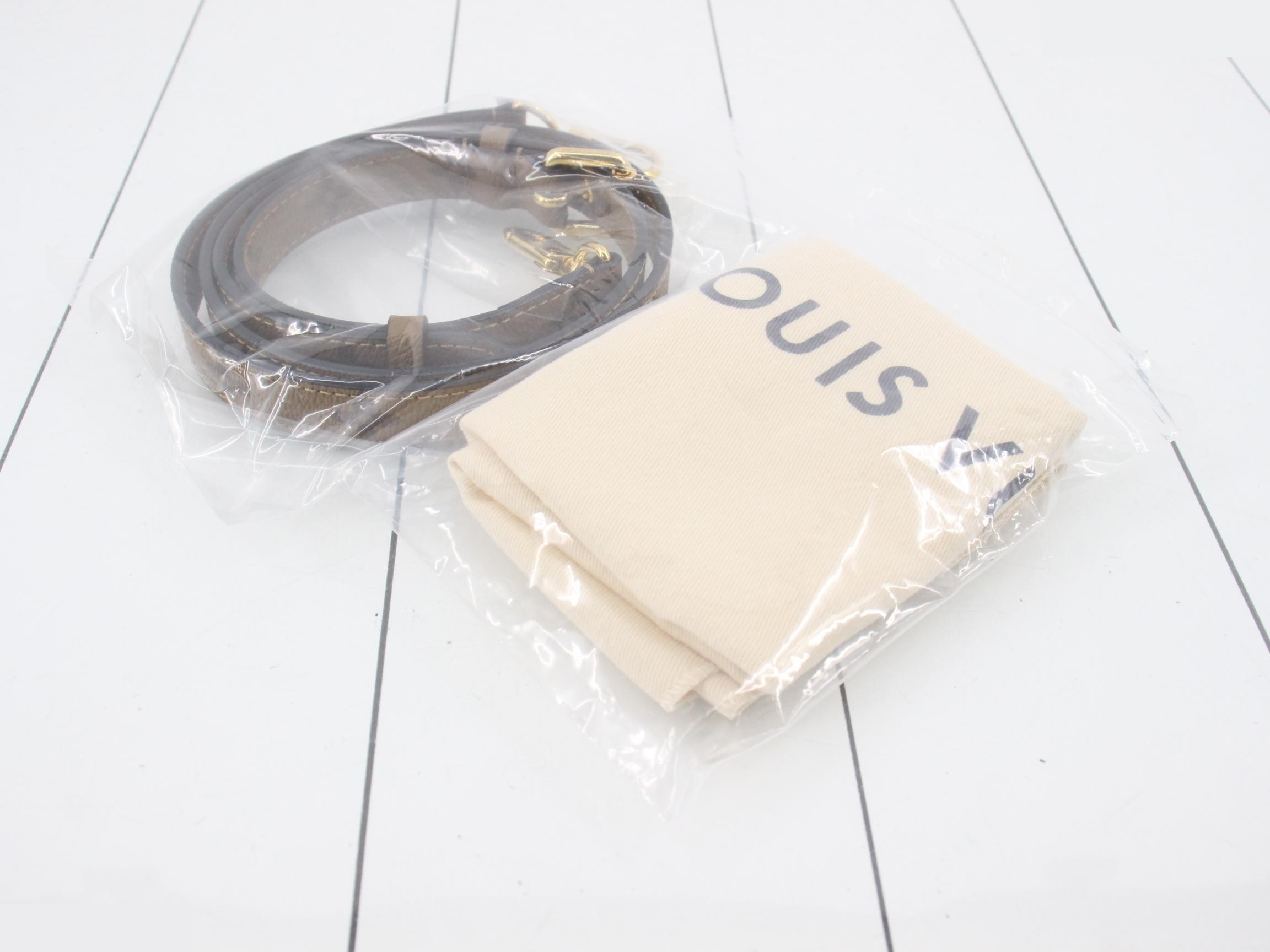 Monogram Reverse Pochette Metis MM — view 7