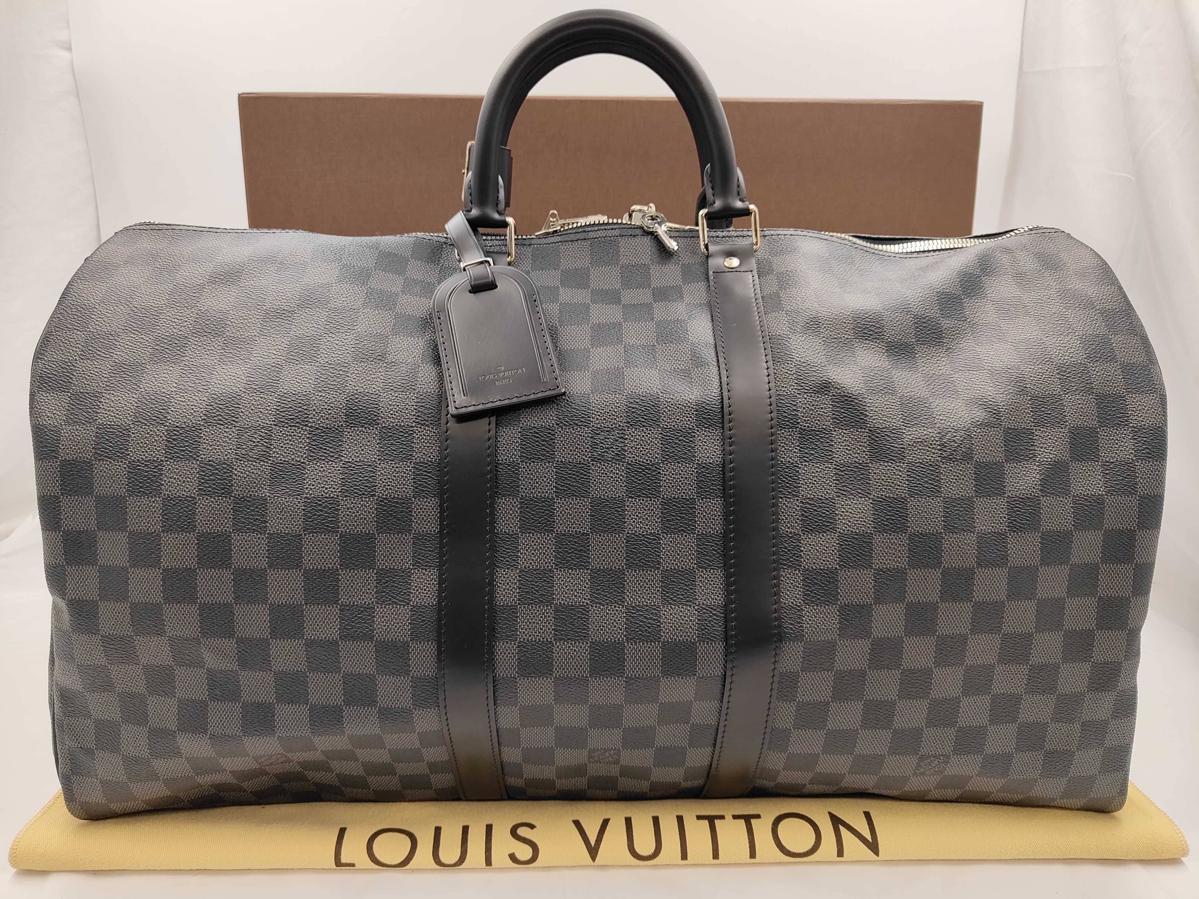 Damier Graphic Keepall Bandoulière 50 Boston Bag — view 2