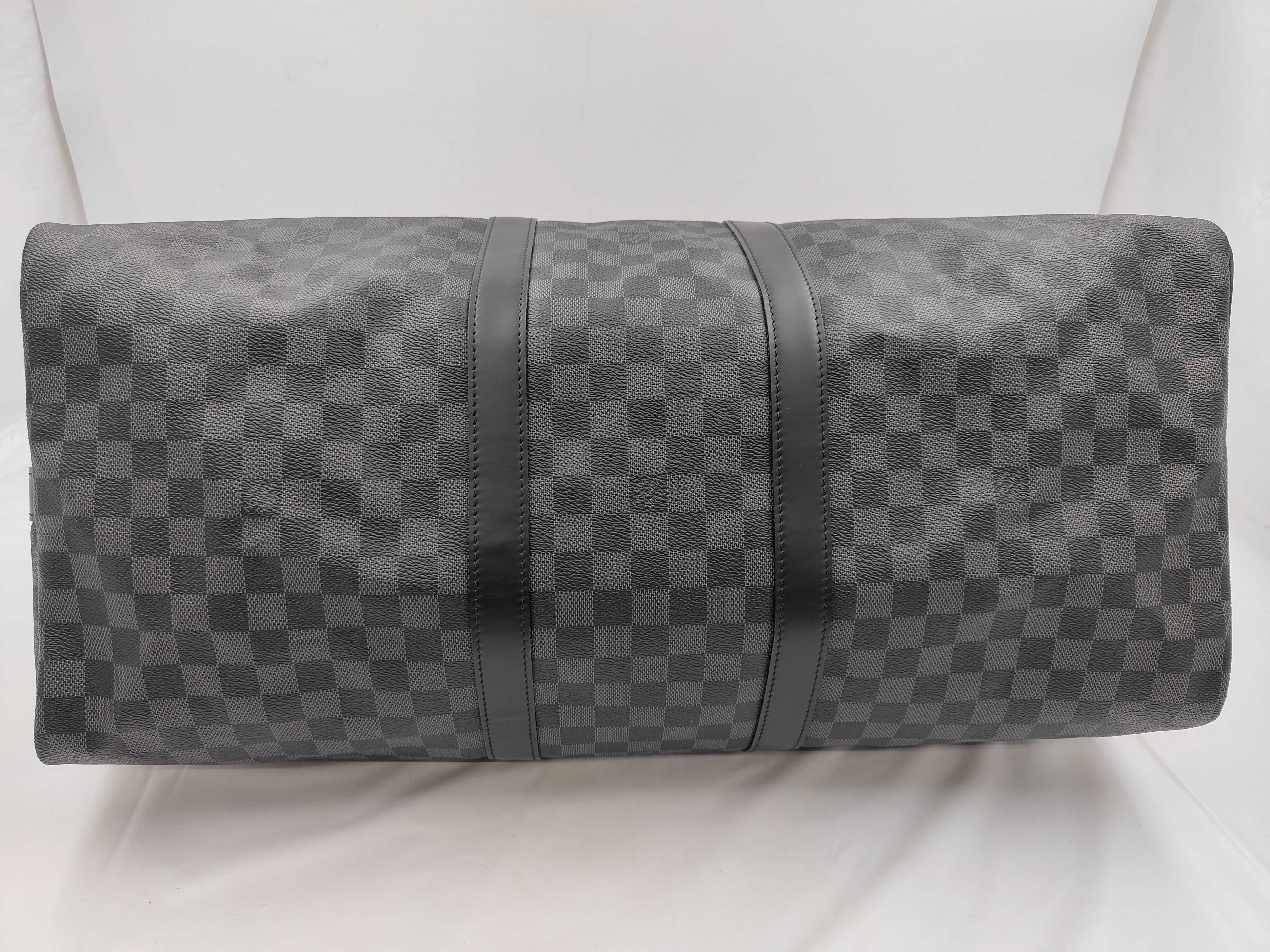 Damier Graphic Keepall Bandoulière 50 Boston Bag — view 10