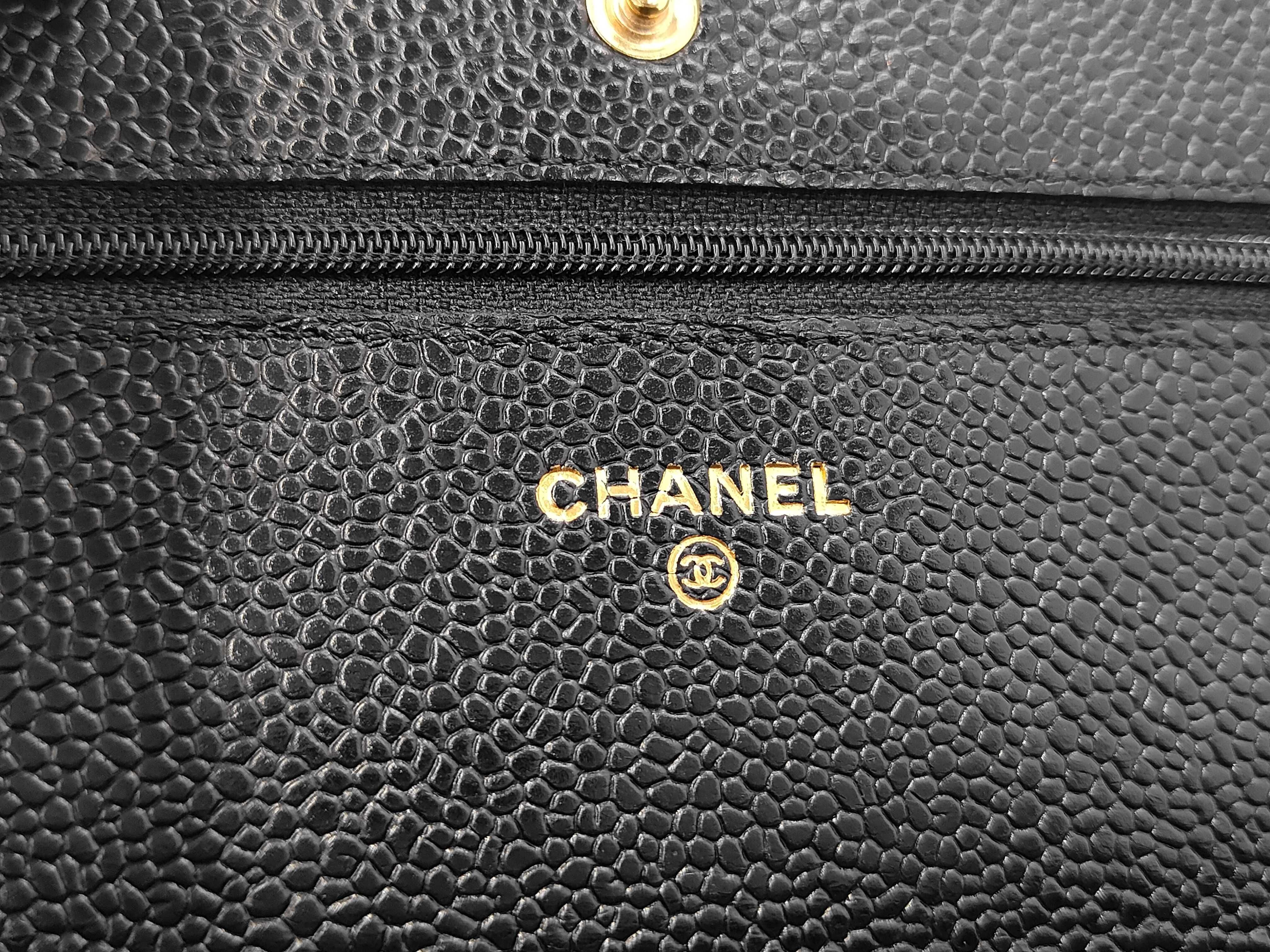 shoulder bag — view 8
