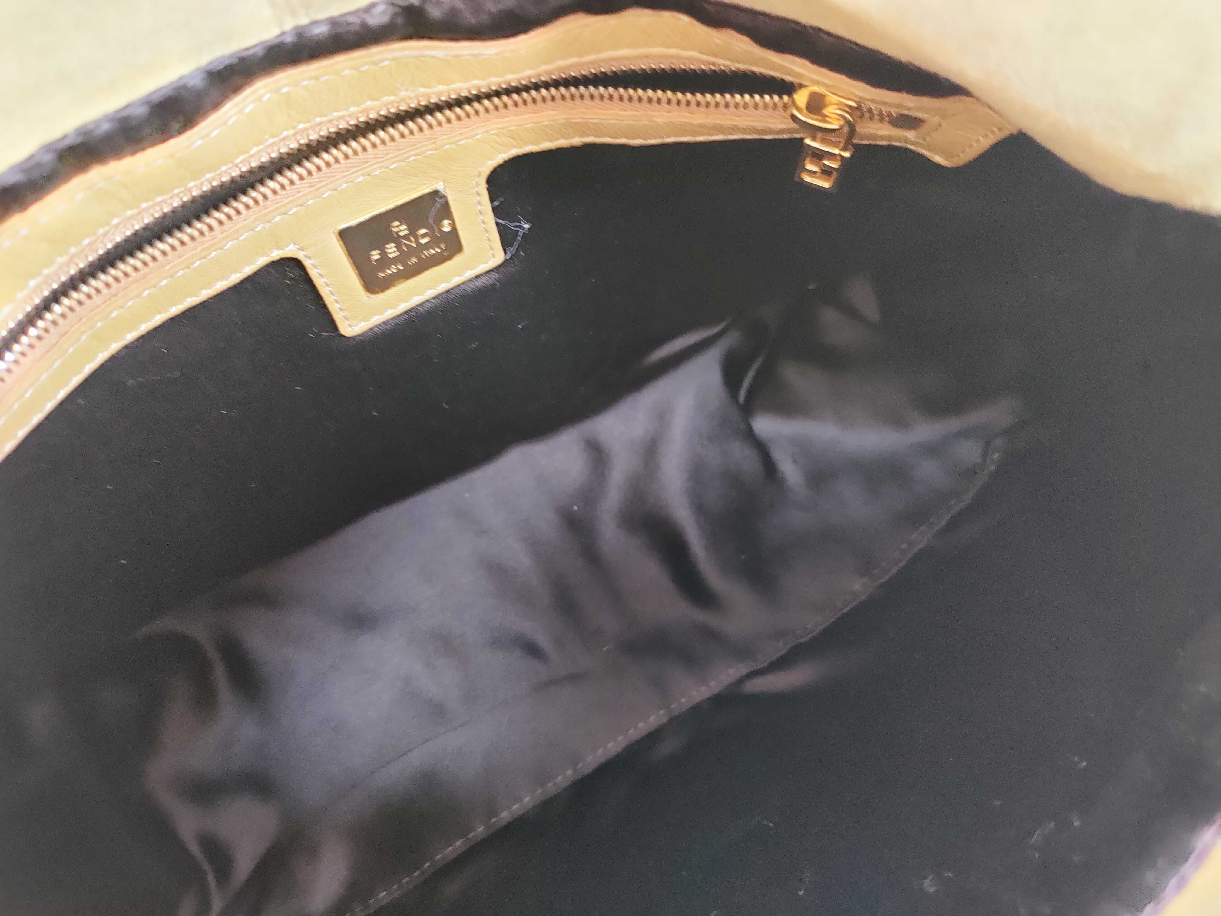 Mamma Bucket Shoulder Bag (Suede) — view 10