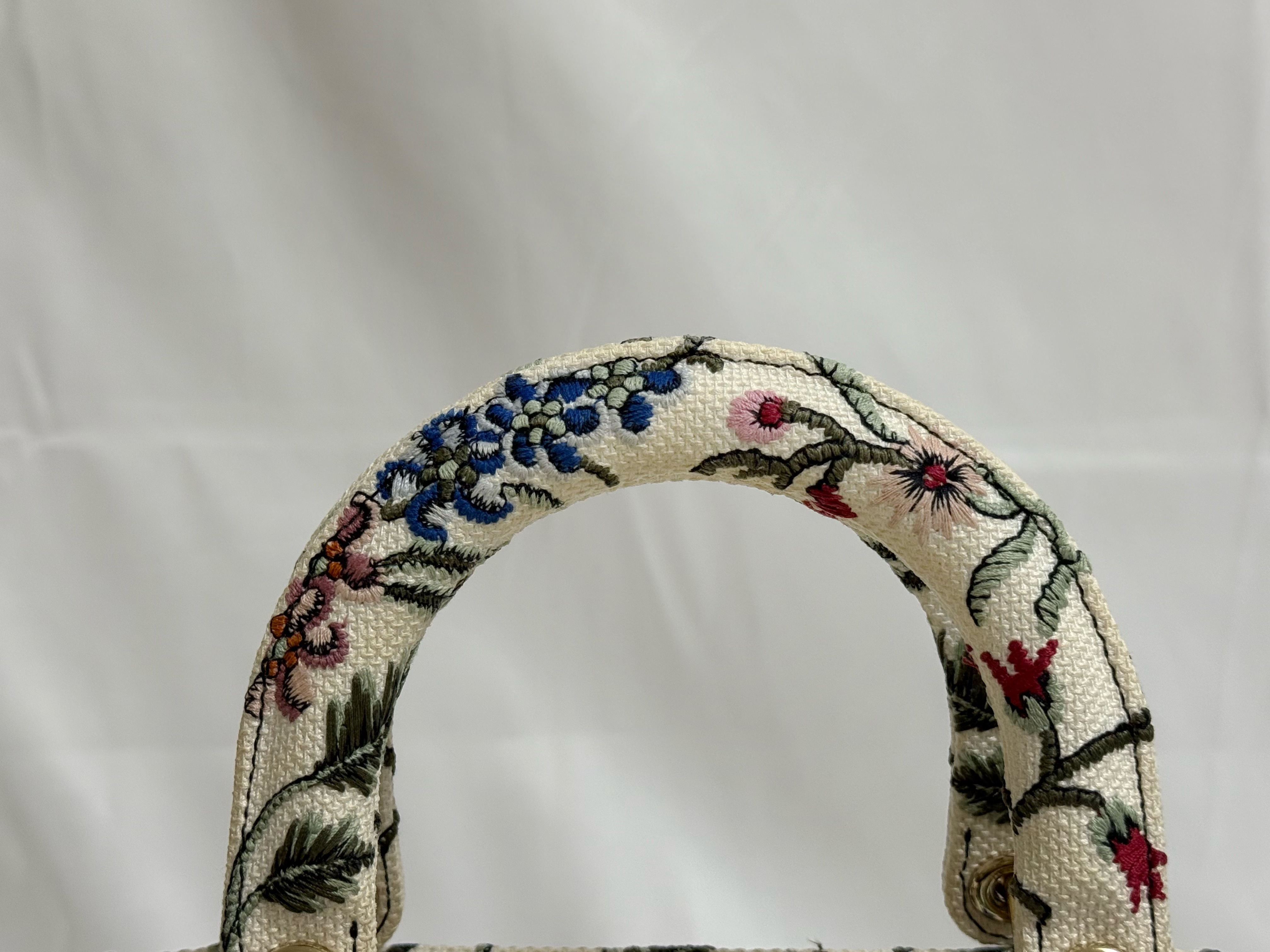 Lady D Light Canvas Floral Handbag — view 4