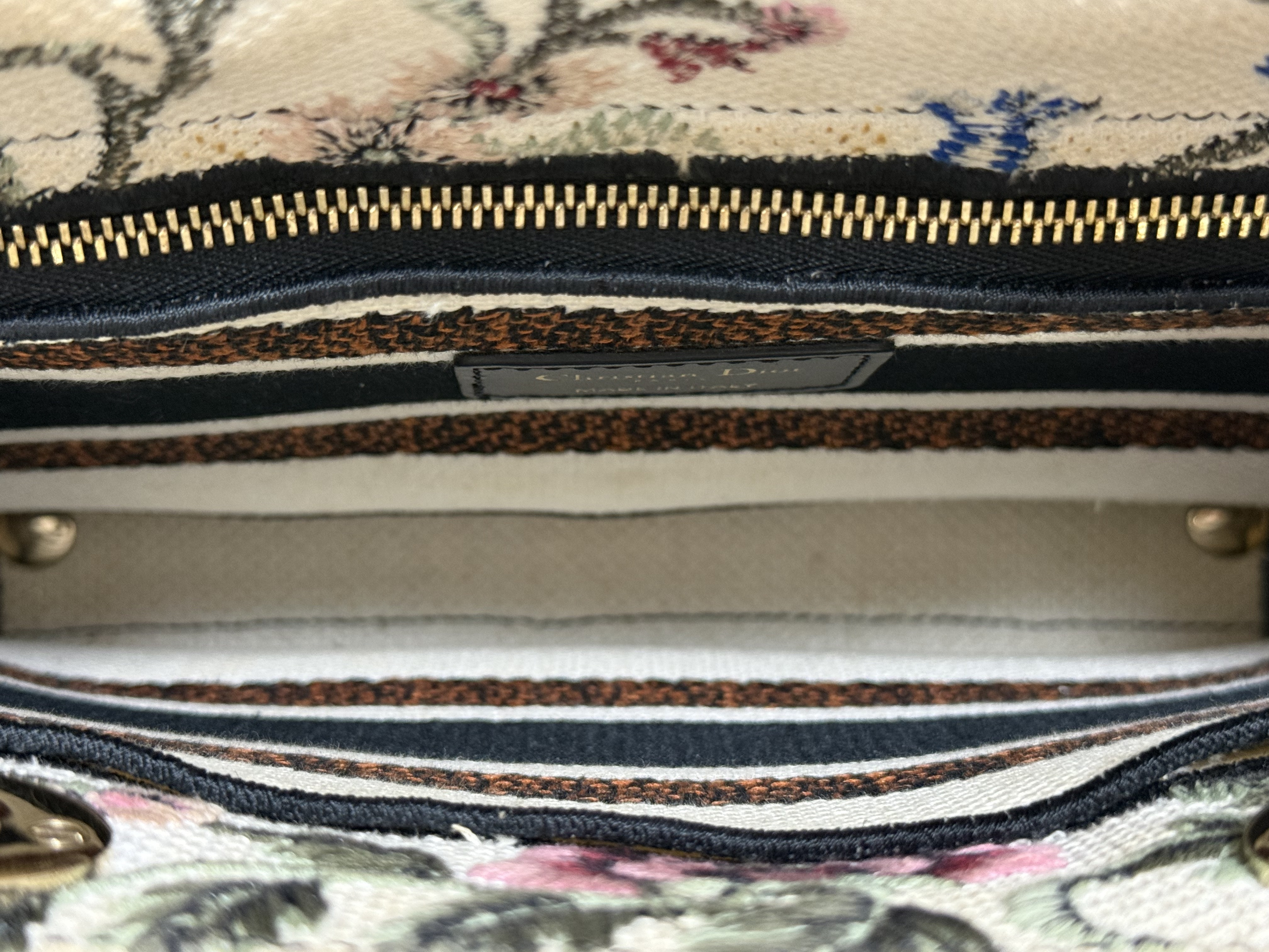 Lady D Light Canvas Floral Handbag — view 7