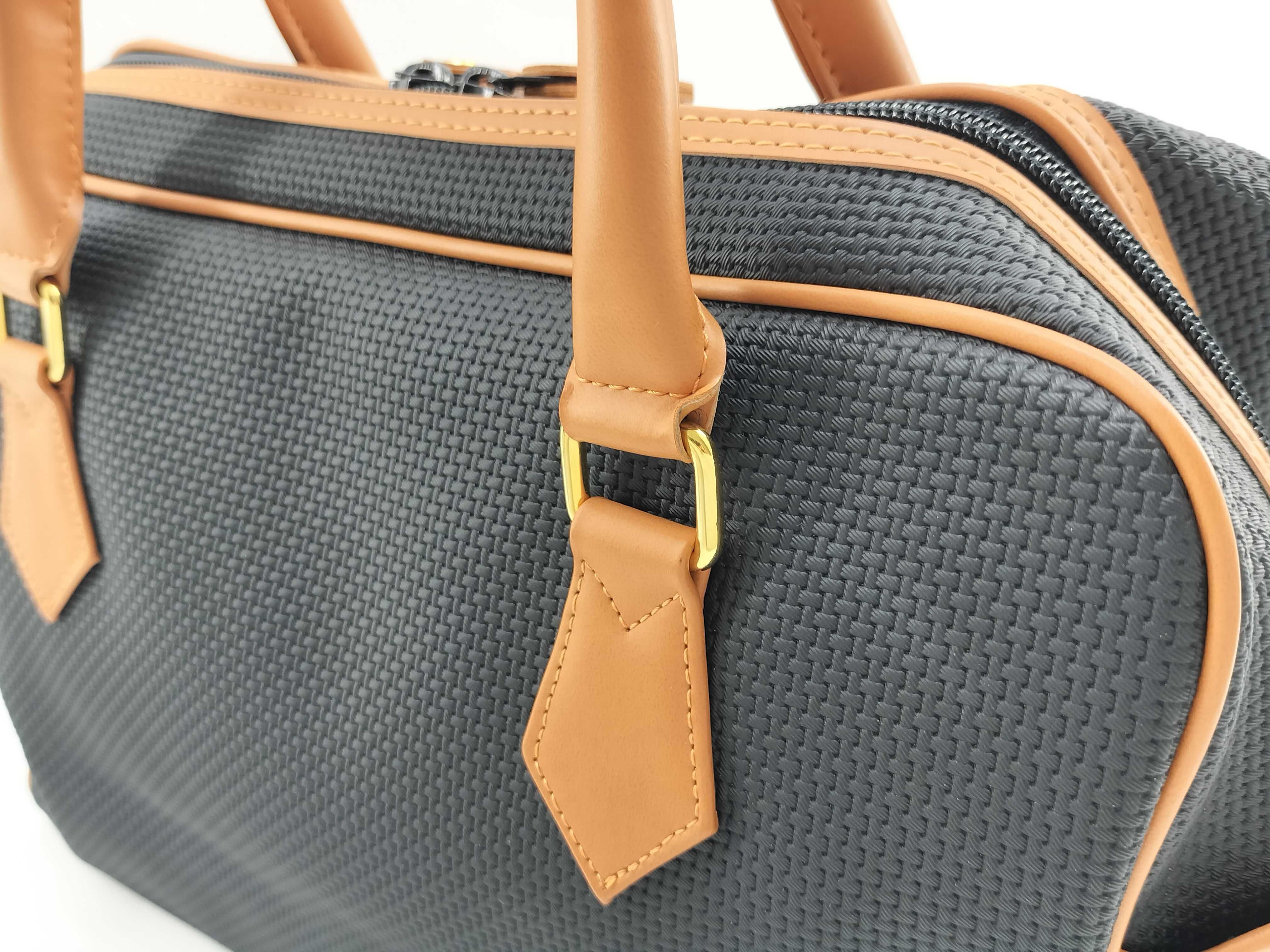 handbag — view 3