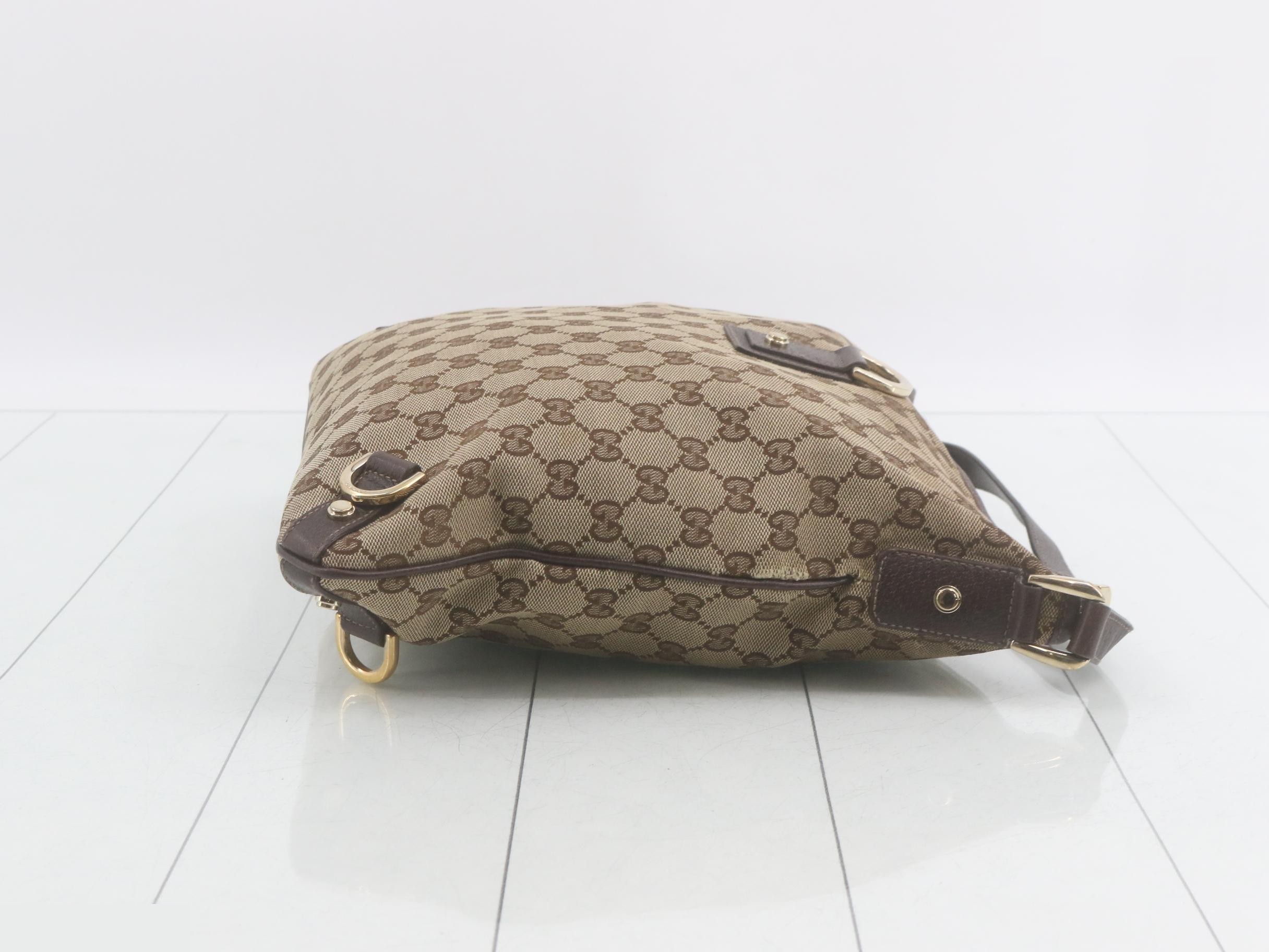 GG canvas shoulder bag, beige, overall sticky — view 3