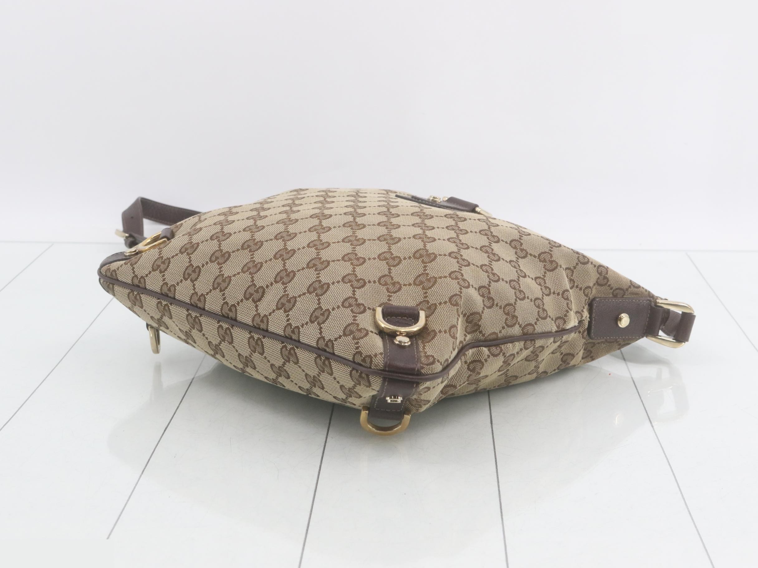 GG canvas shoulder bag, beige, overall sticky — view 6