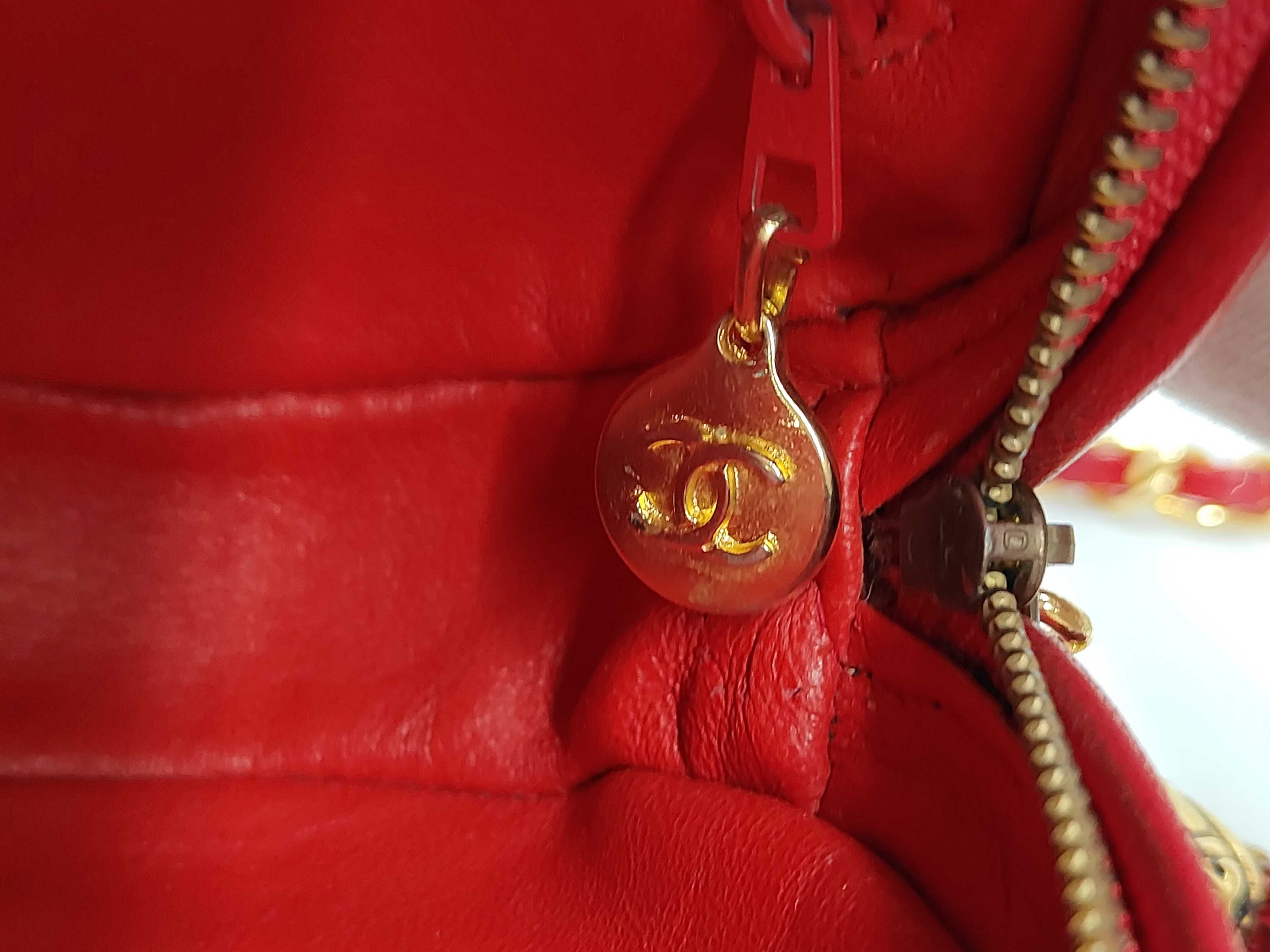 Red Cross Bag Shoulder Bag — view 10