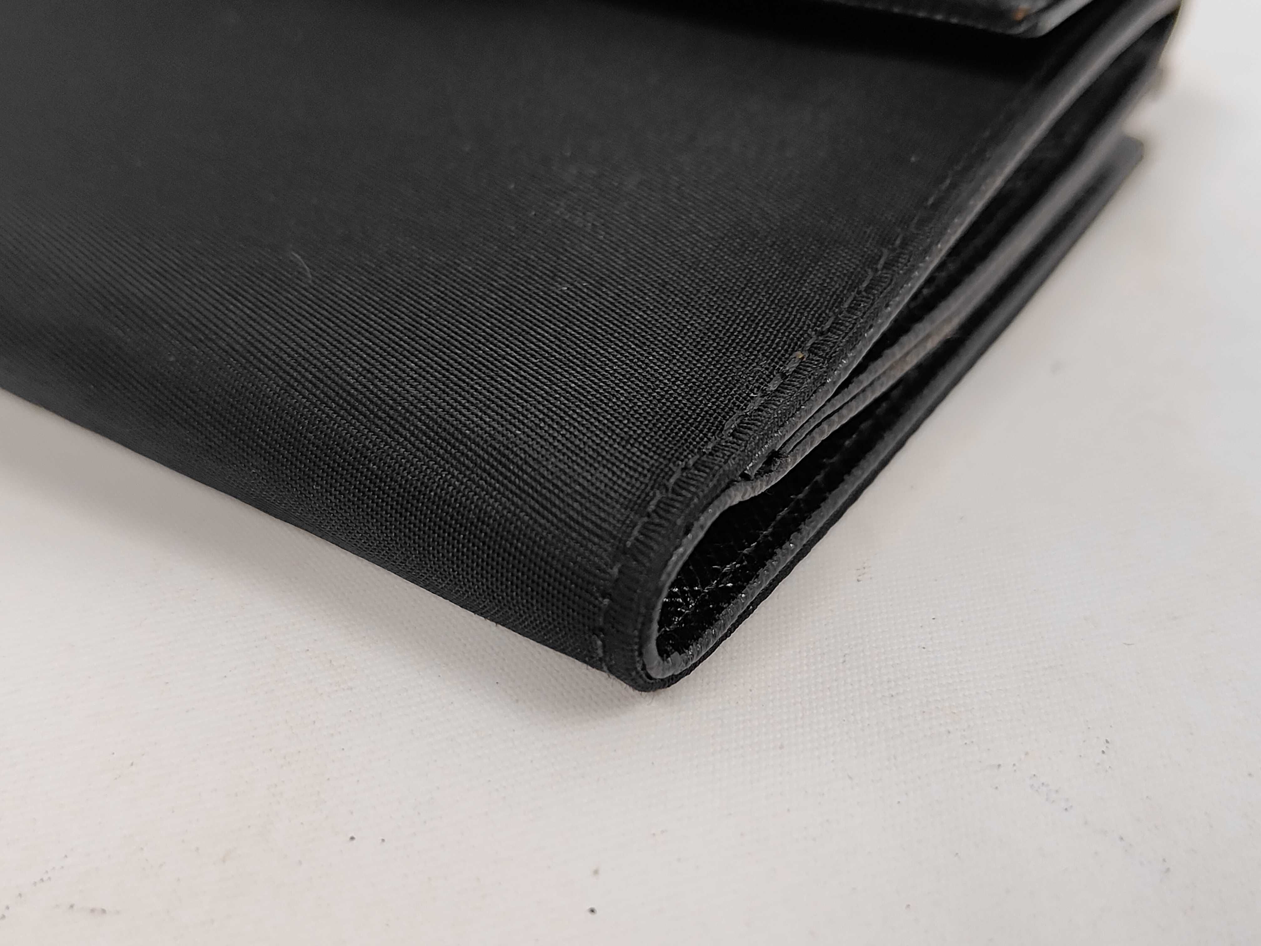 nylon bi-fold wallet, black. — view 3
