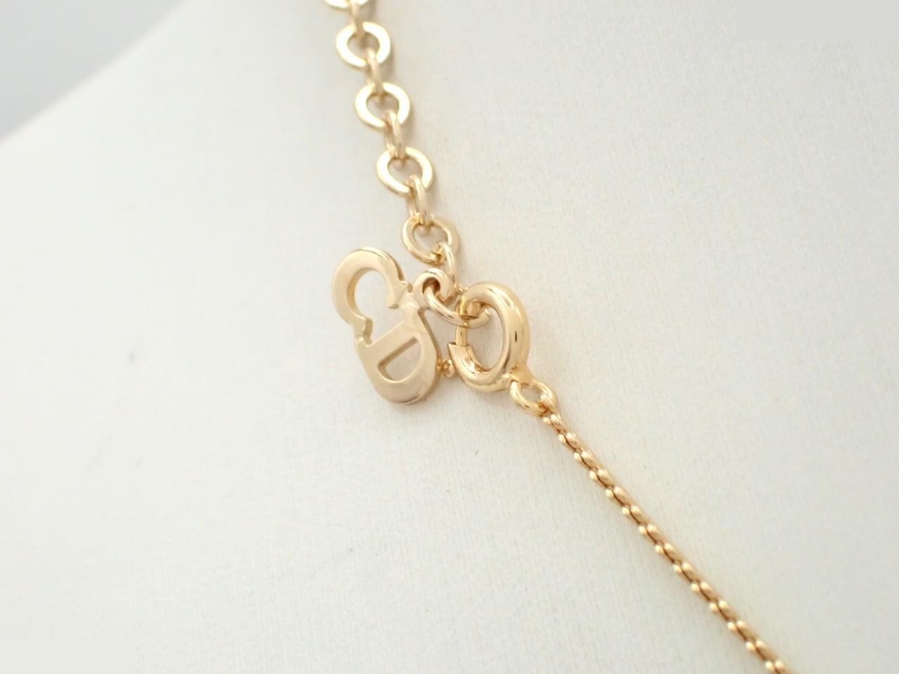 Gold necklace, chain approximately 41cm — view 2