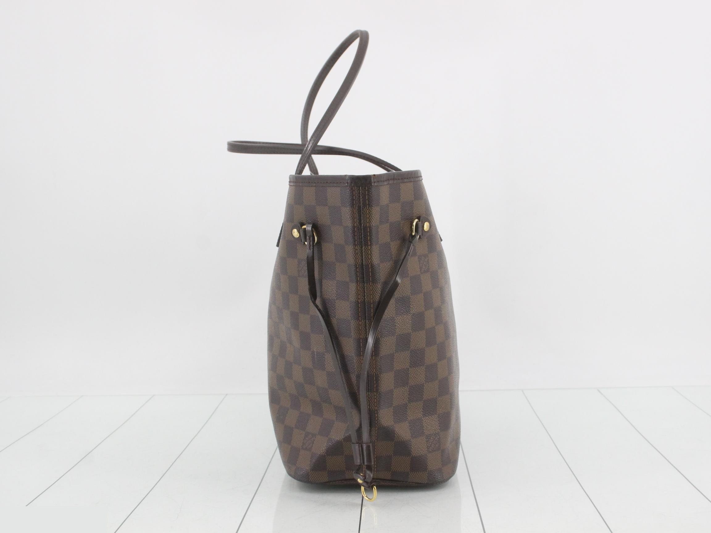 Neverfull MM Damier Ebene Brown Shoulder Bag — view 3