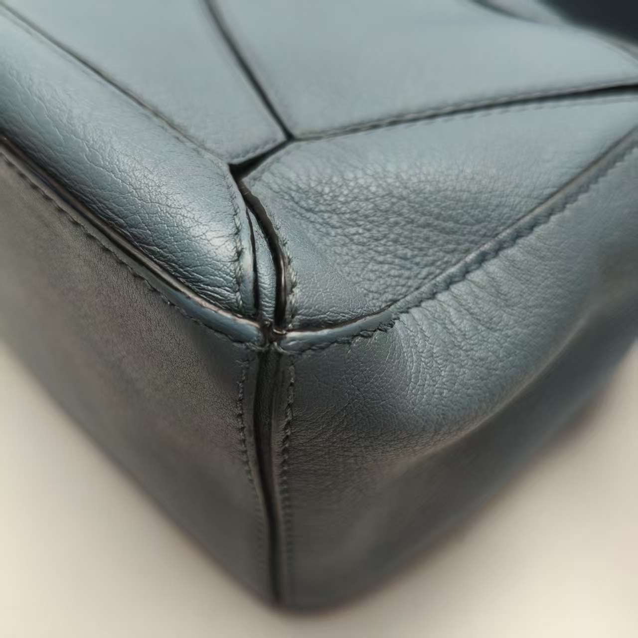 【*Shipped from: China*】LOEWE Puzzle Leather Shoulder Bag — view 7
