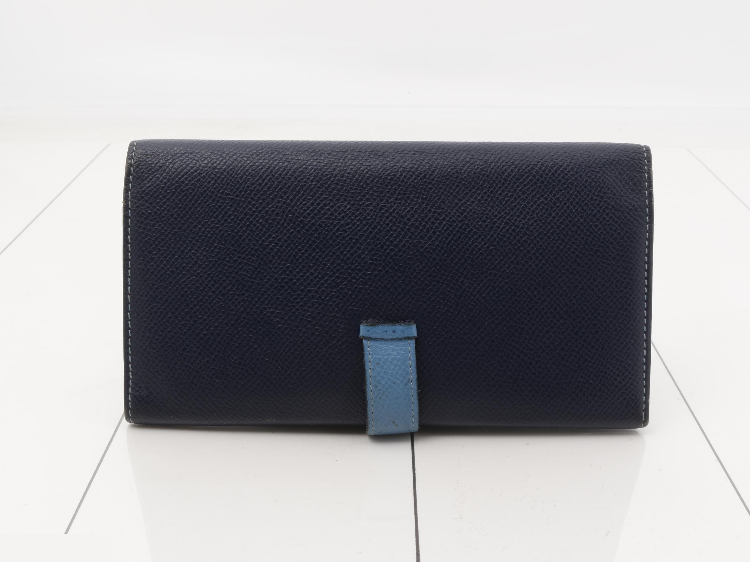 Bearn wallet with T stamp by Hermes. — view 2