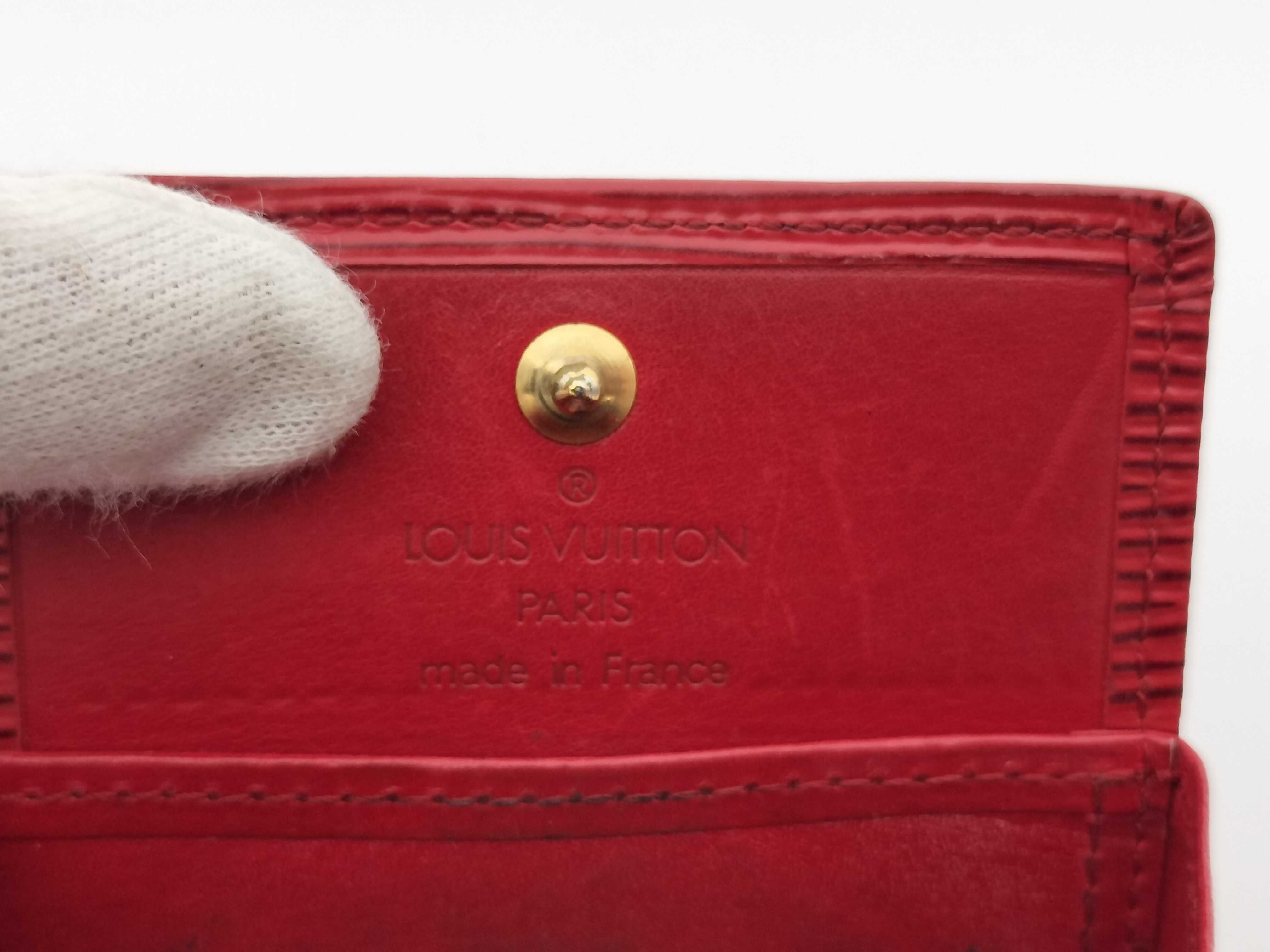 Epi M63697 Portemonnaie Boite Coin Case — view 6