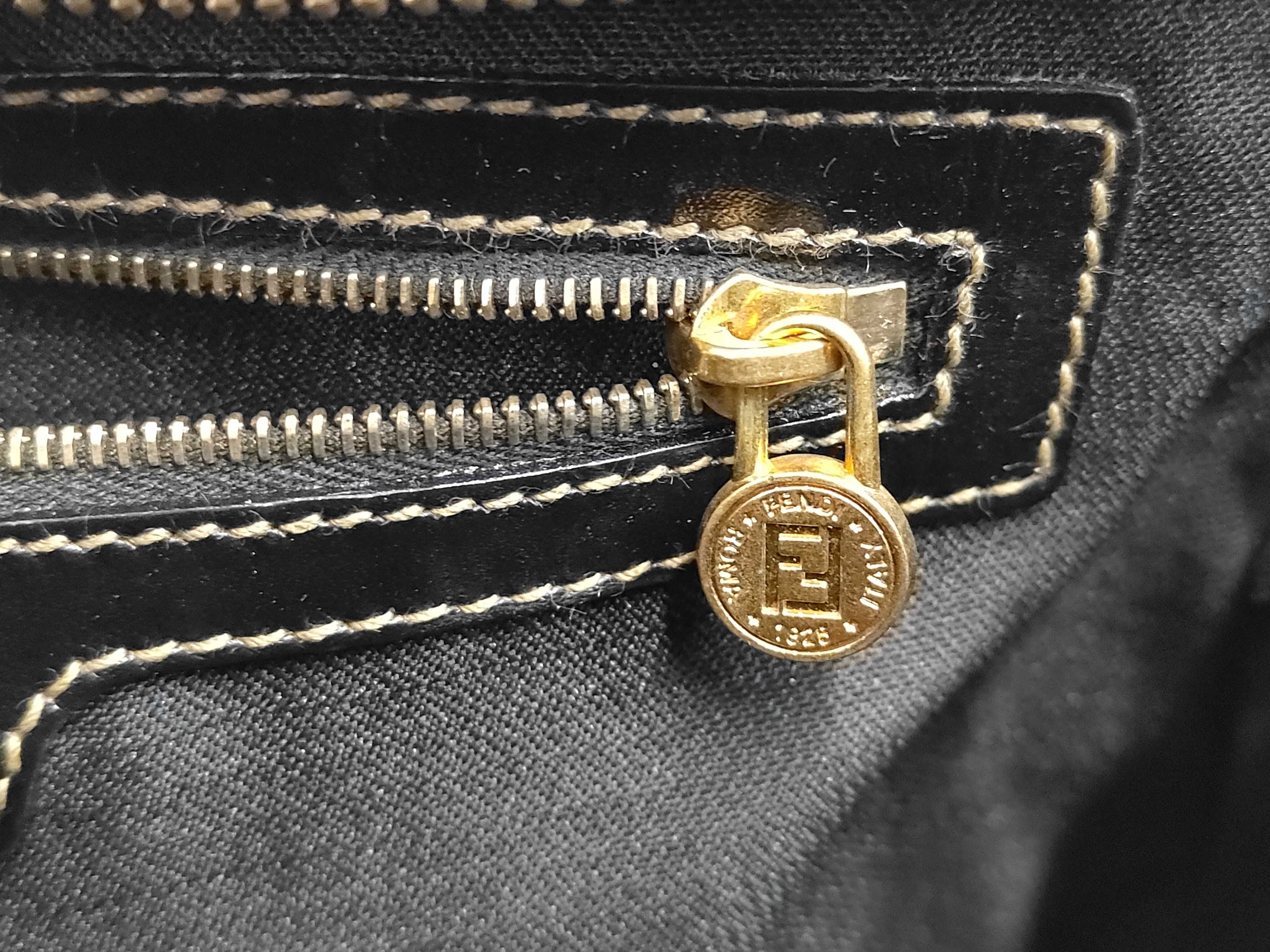 2-way shoulder bag/handbag — view 10