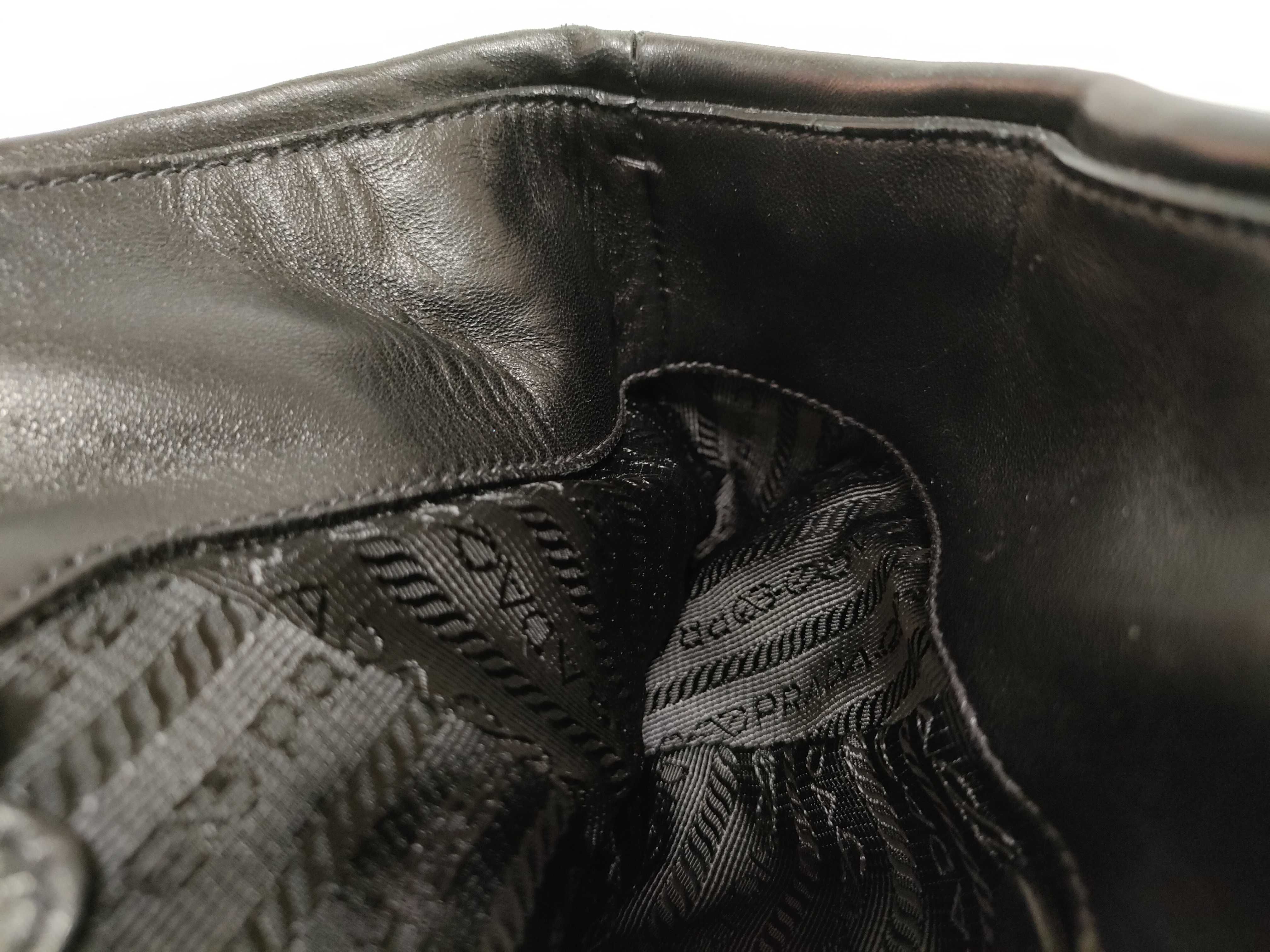Nylon Prada Tessuto Nylon x Leather Chain Tote Bag Black Tote Bag — view 9