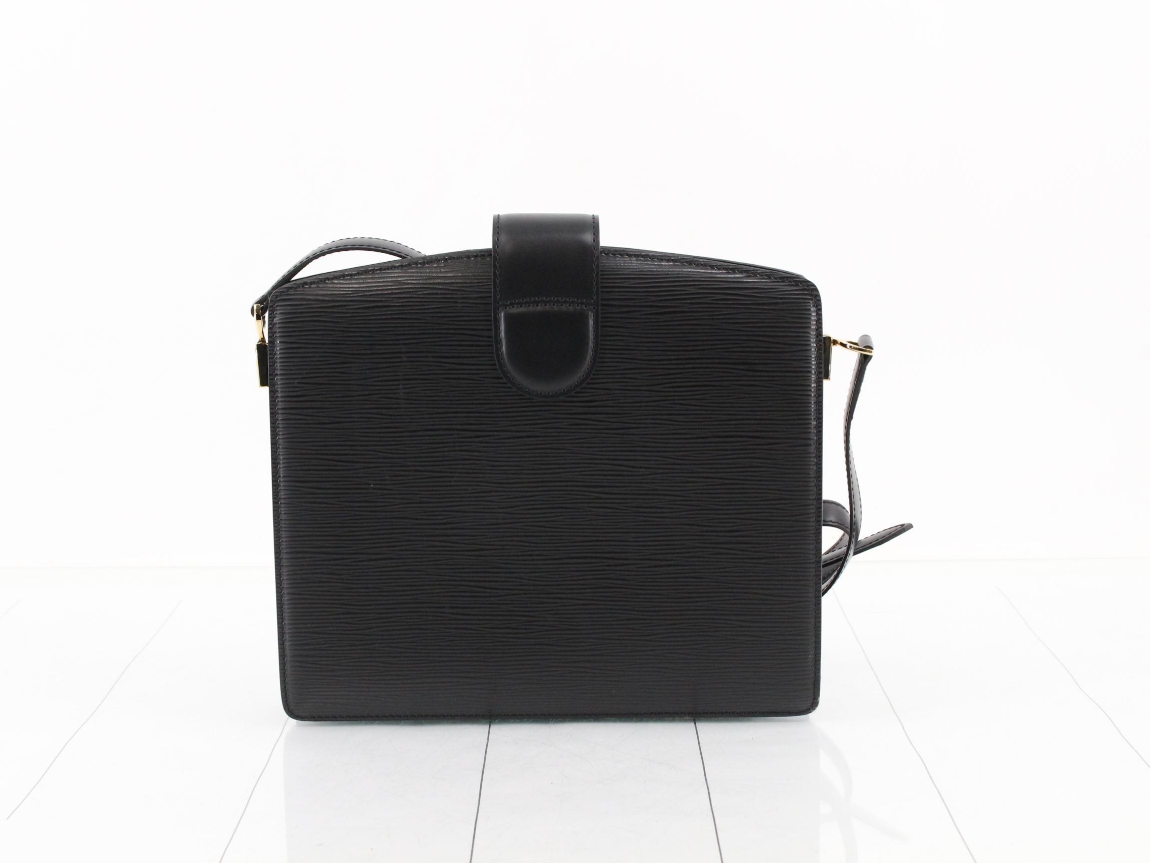 Capuchin Noir — view 2