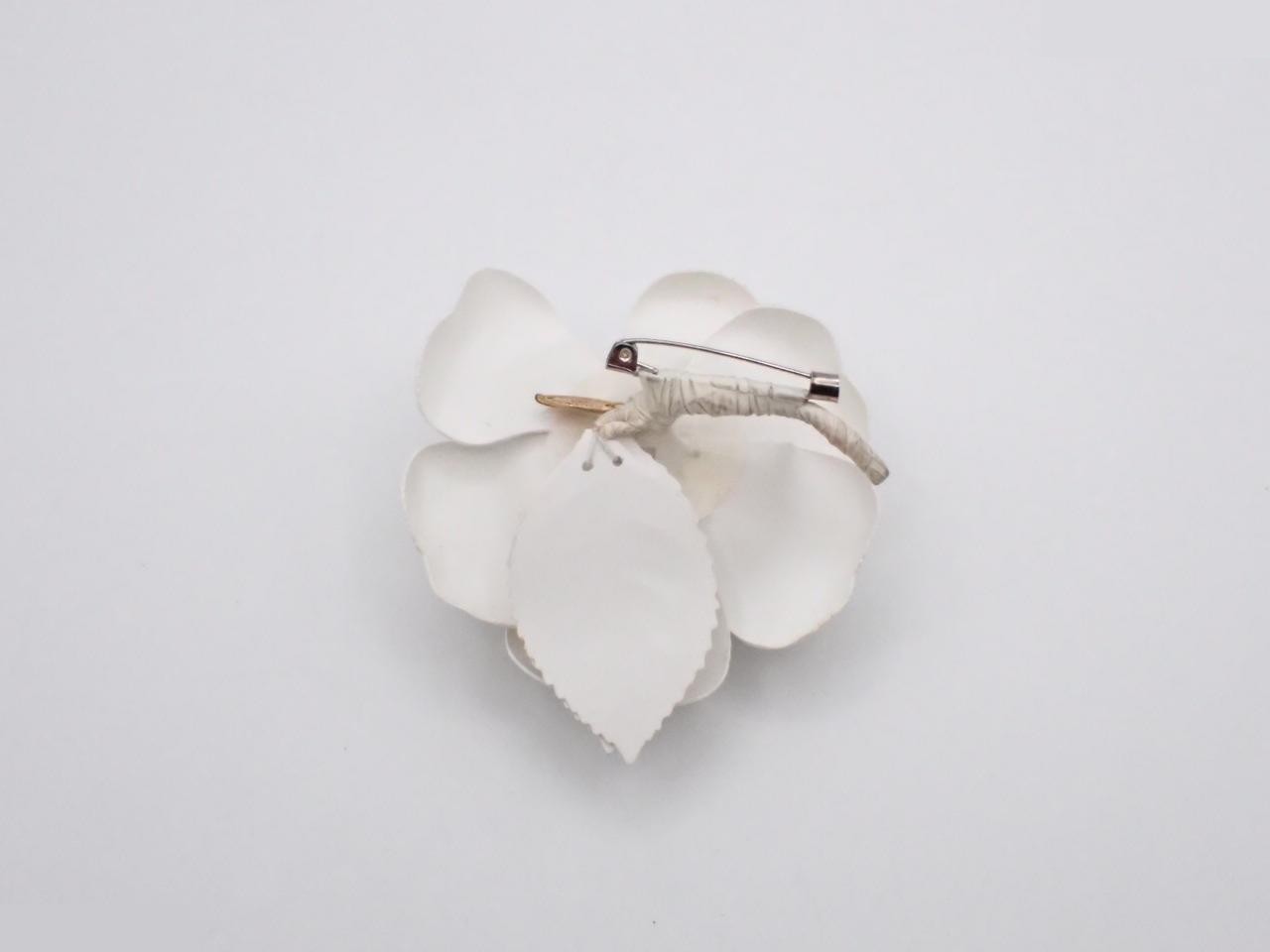 Camellia Corsage/Brooch, Plastic, with Box — view 2