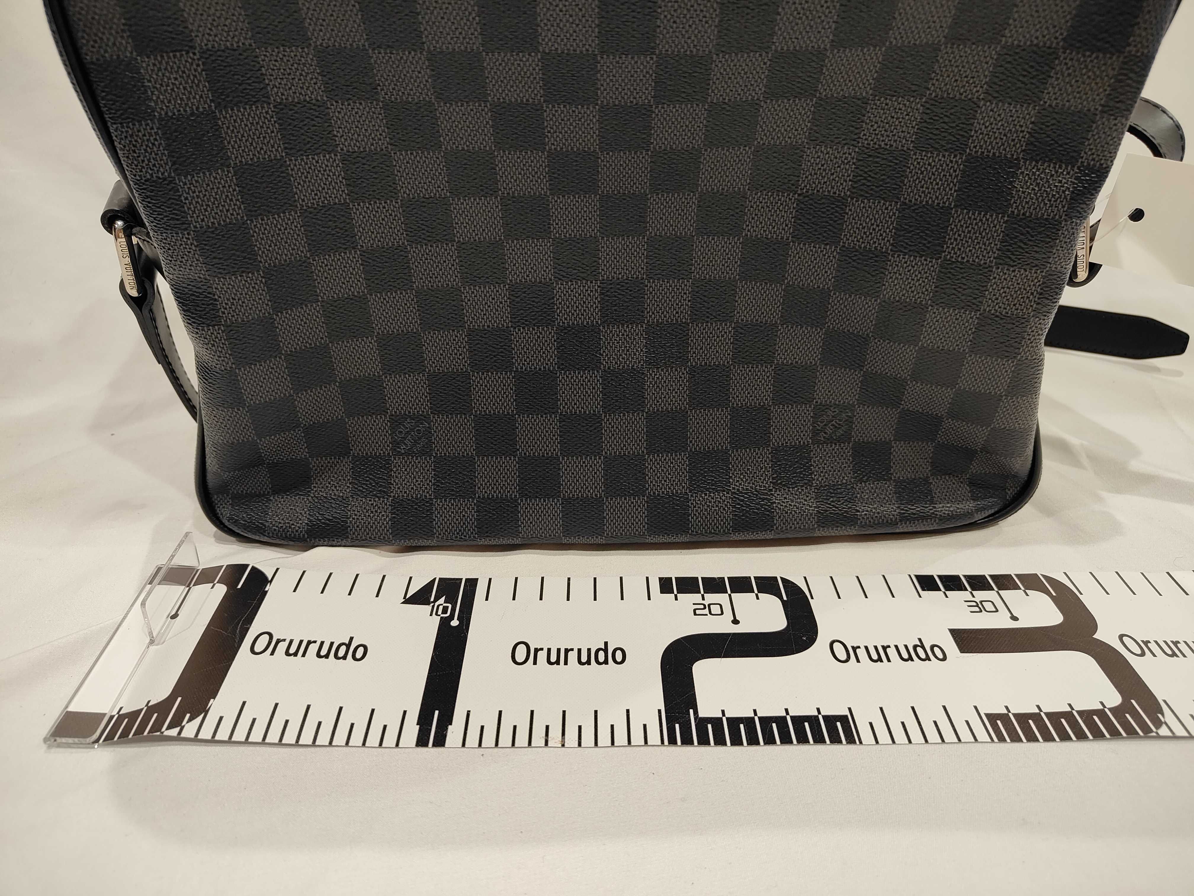 Damier Graphite Io N45252 Nile Shoulder Bag — view 2