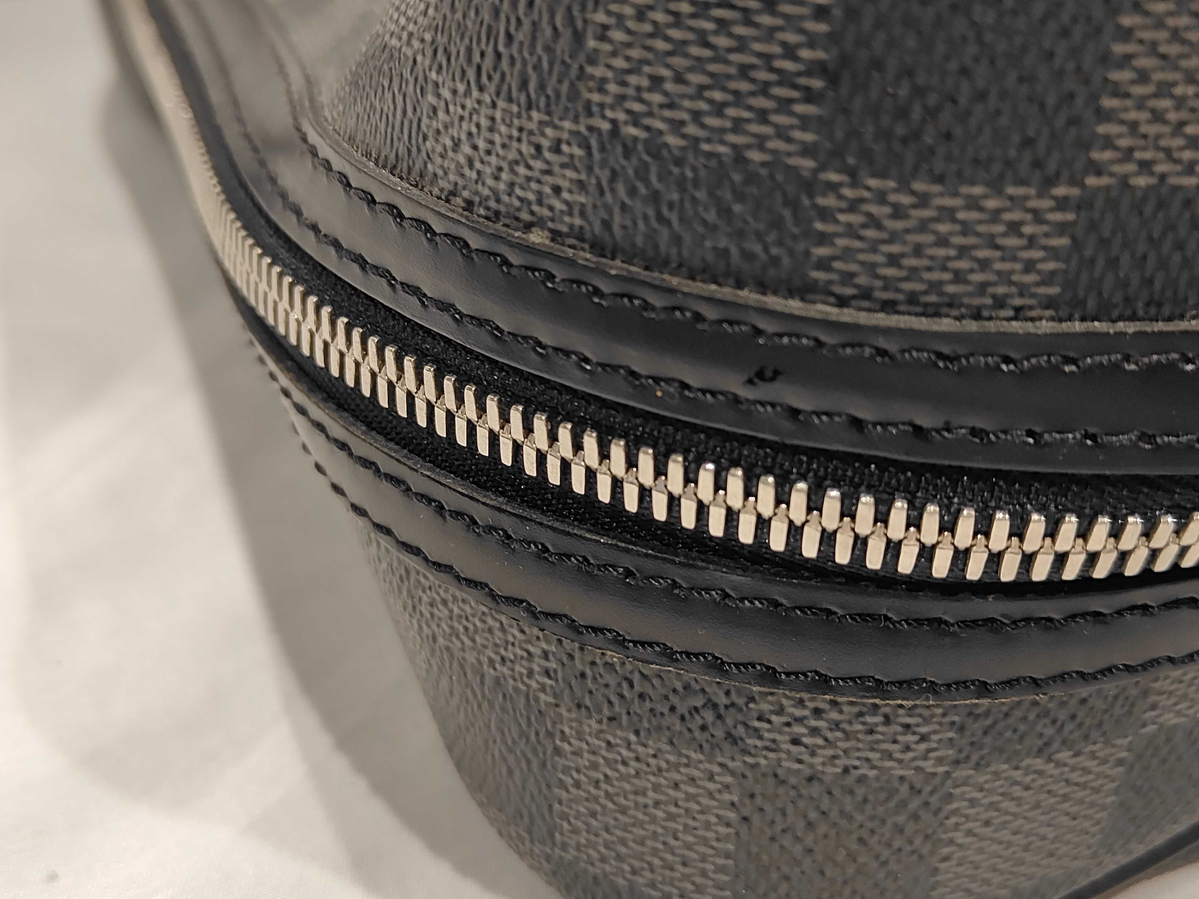 Damier Graphite Io N45252 Nile Shoulder Bag — view 6