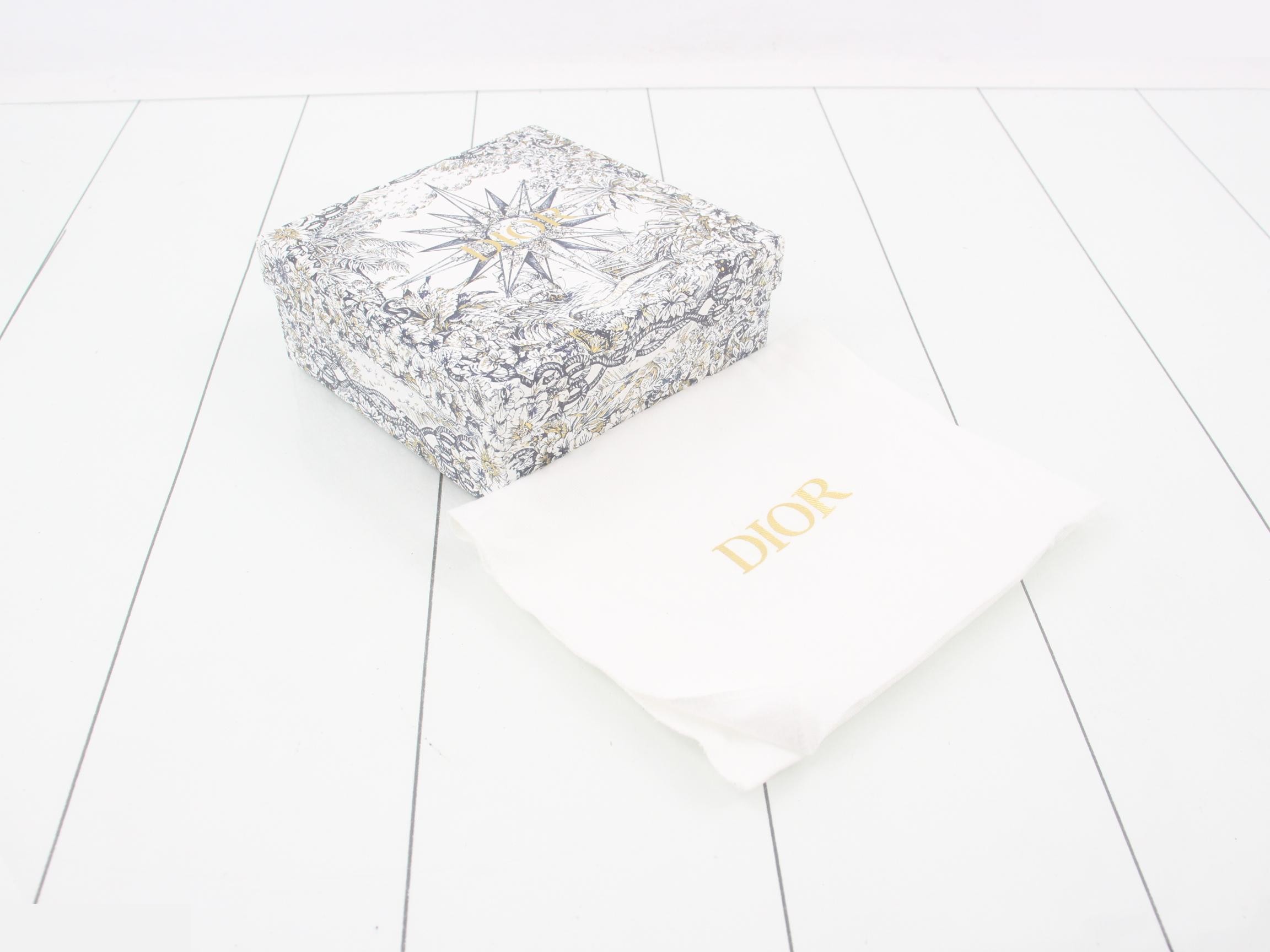 Lady Dior Lotus Wallet Tri-fold Wallet — view 5