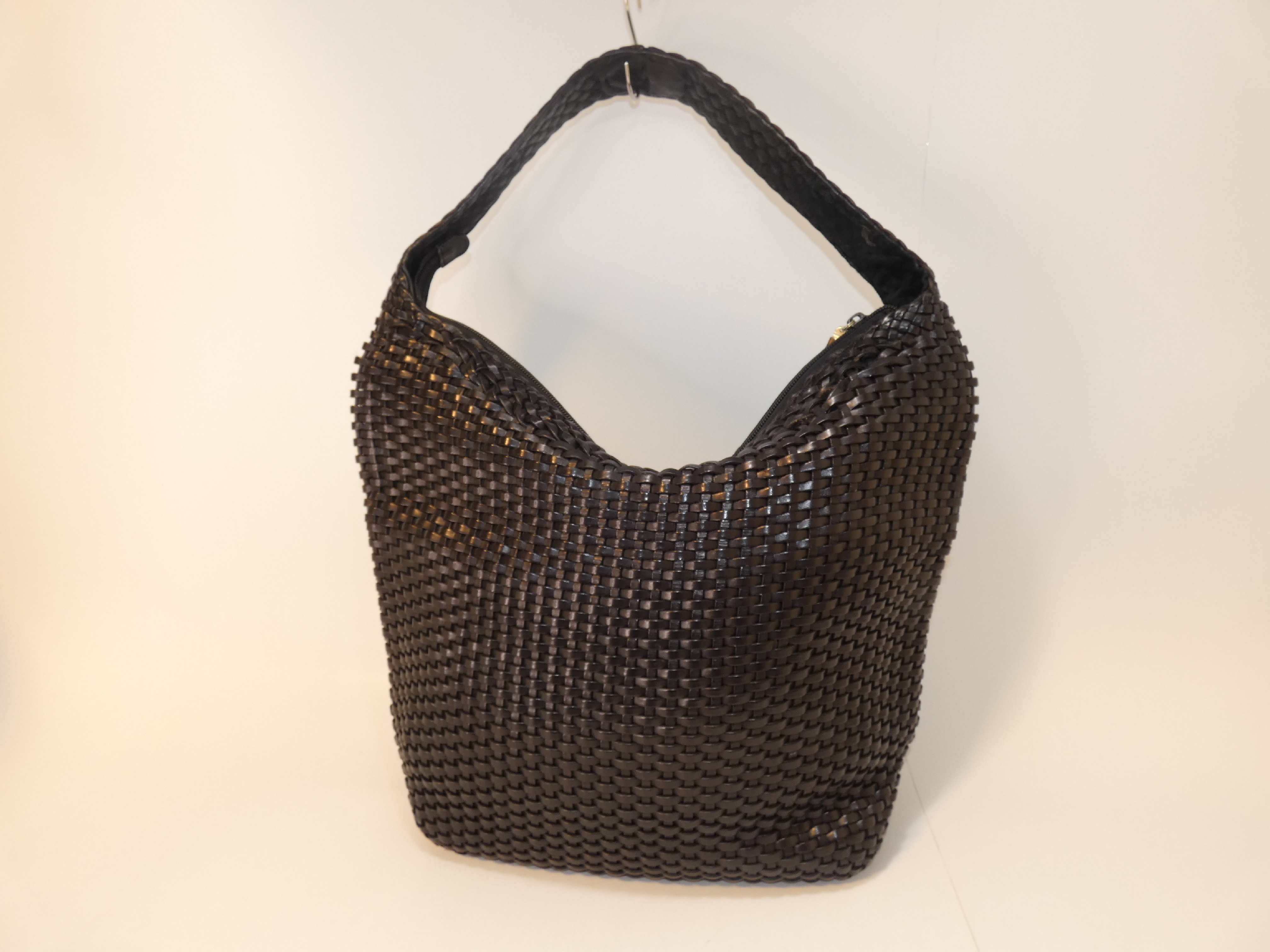 Intrecciato Woven Bamboo Leather Dark Brown One-Shoulder Handbag — view 2