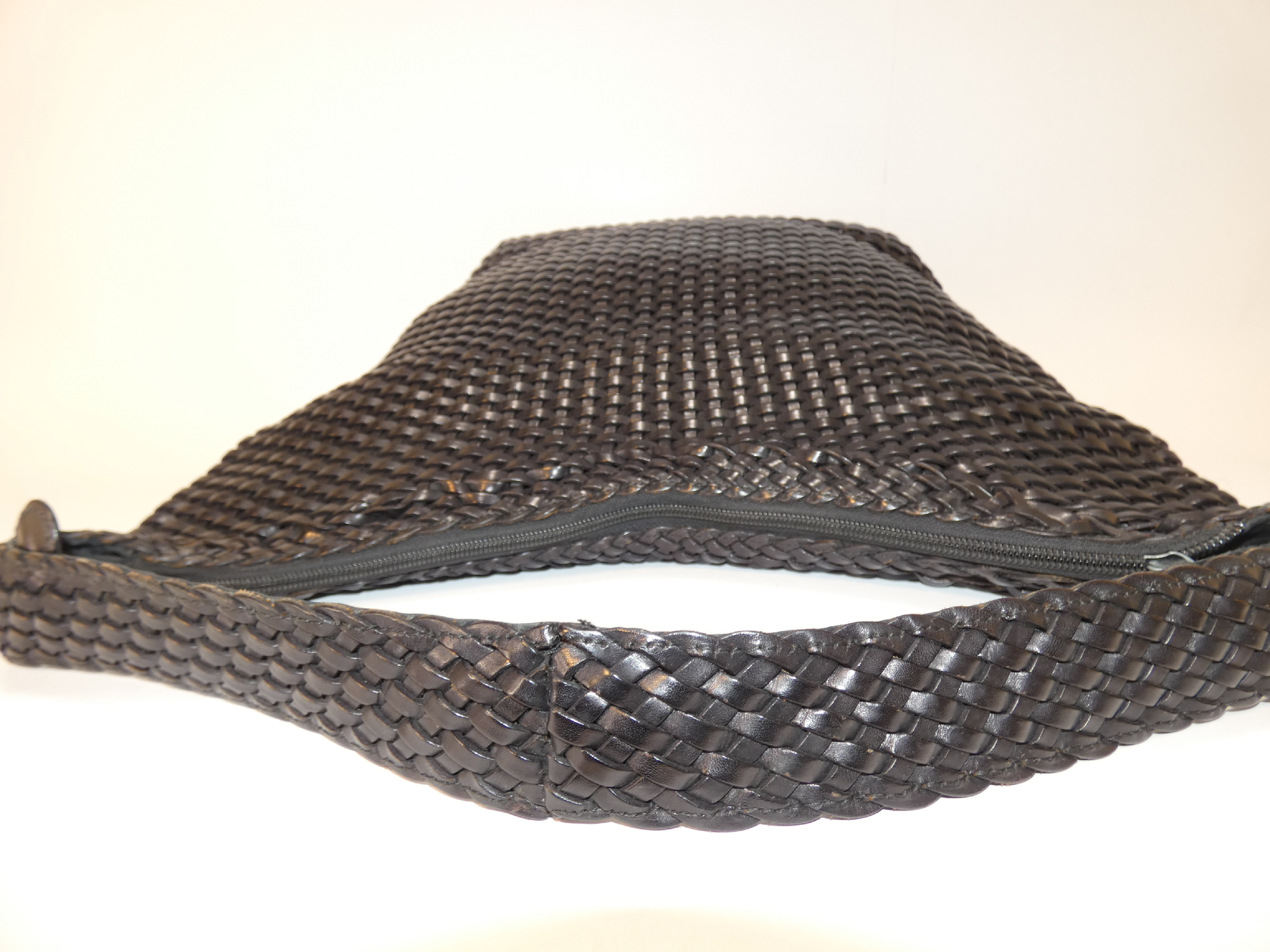 Intrecciato Woven Bamboo Leather Dark Brown One-Shoulder Handbag — view 4
