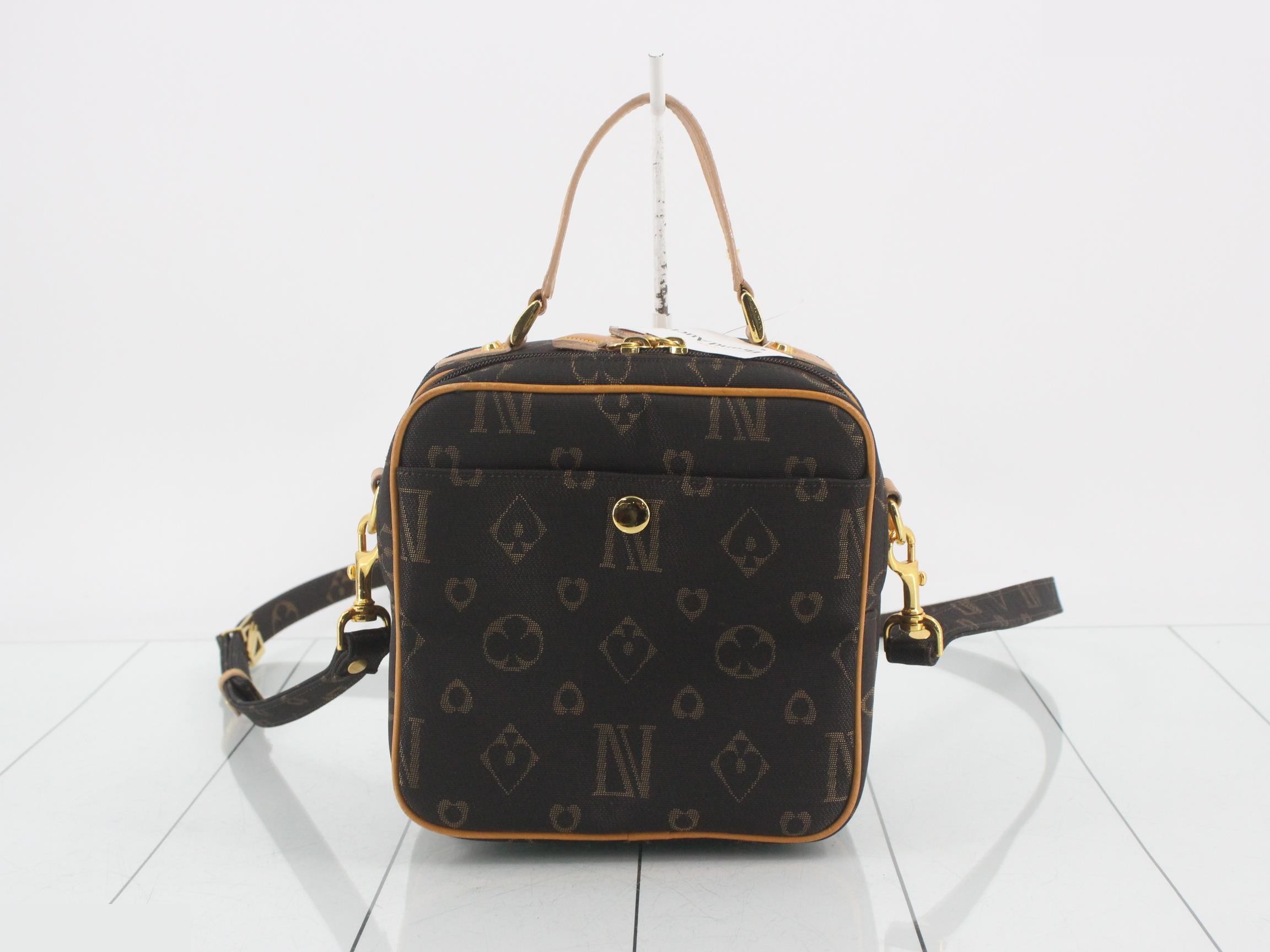 Diana logo all-over print brown — view 2