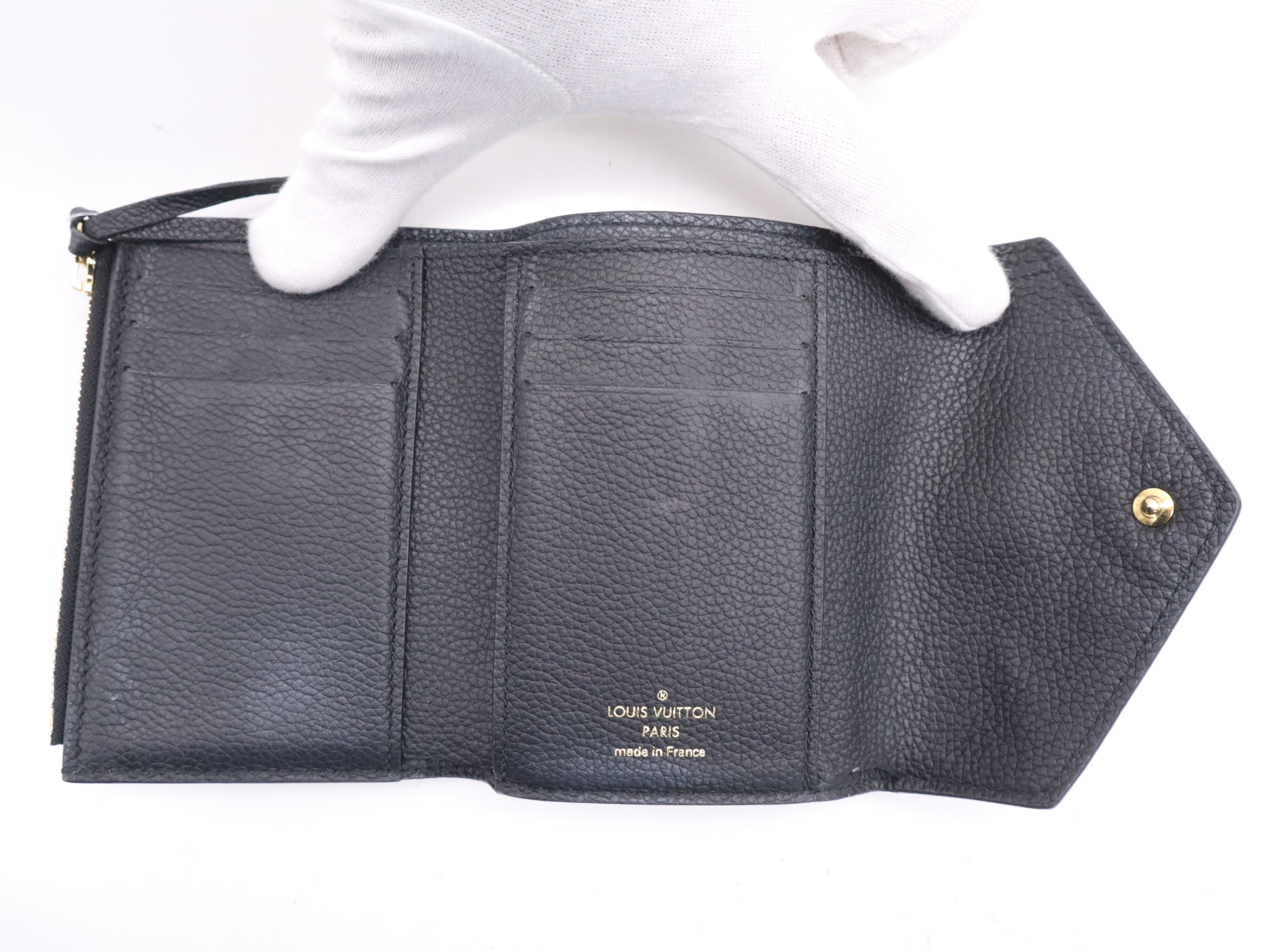 M64060 Empreinte Portefeuille Victorine Noir Wallet with Dust Bag — view 9