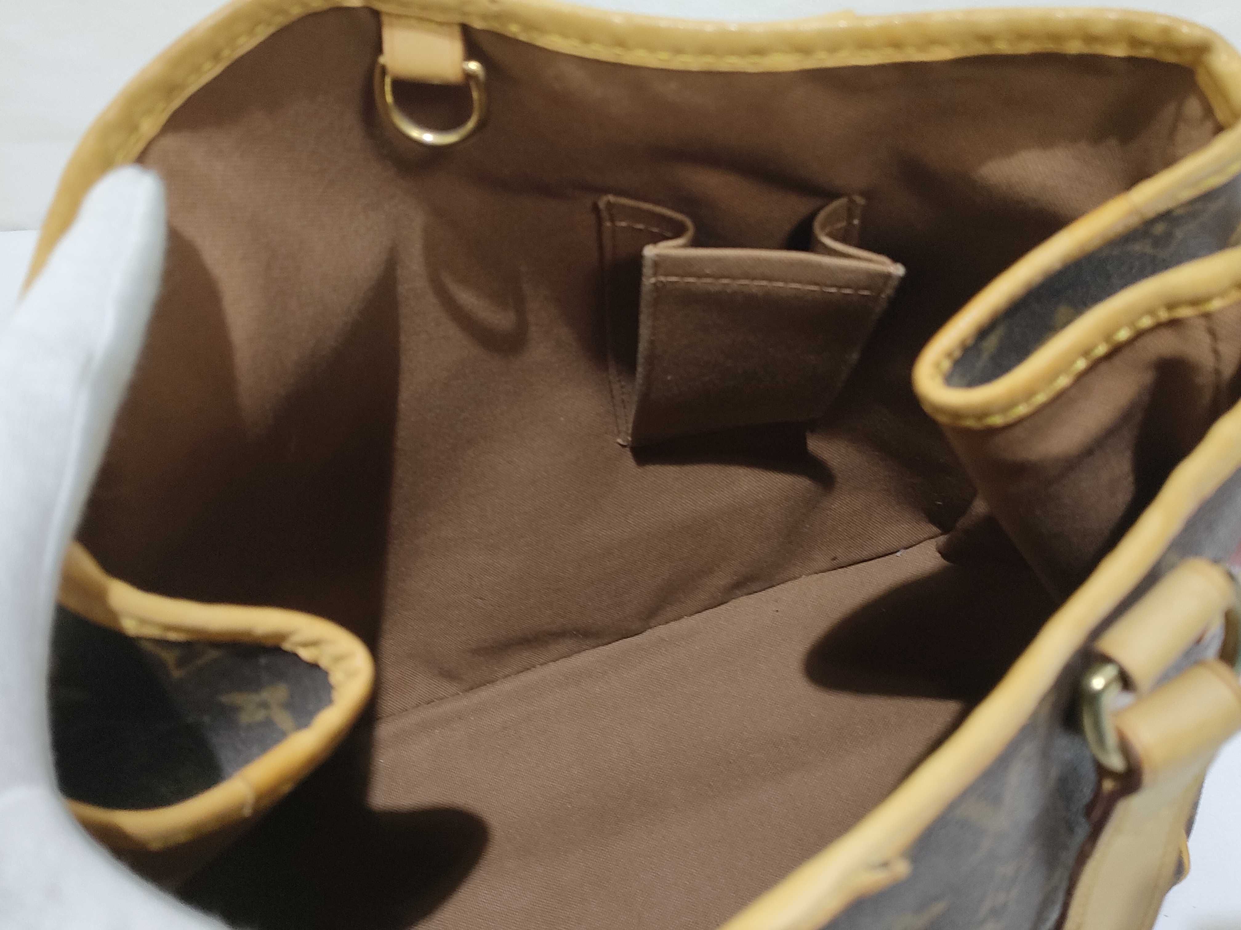 Monogram VUITTON Badignolles Horizontal Tote Bag — view 8