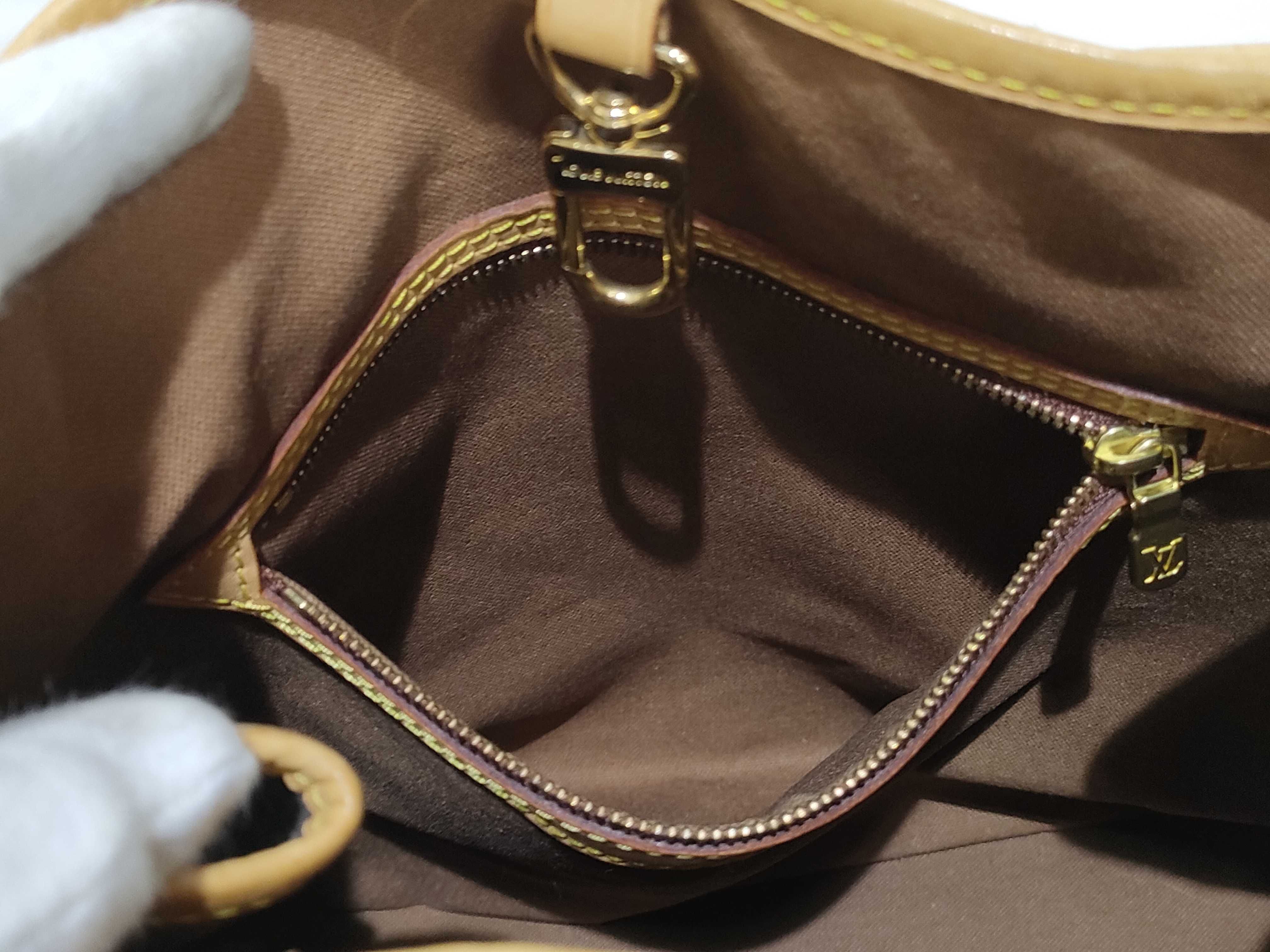 Monogram VUITTON Badignolles Horizontal Tote Bag — view 9