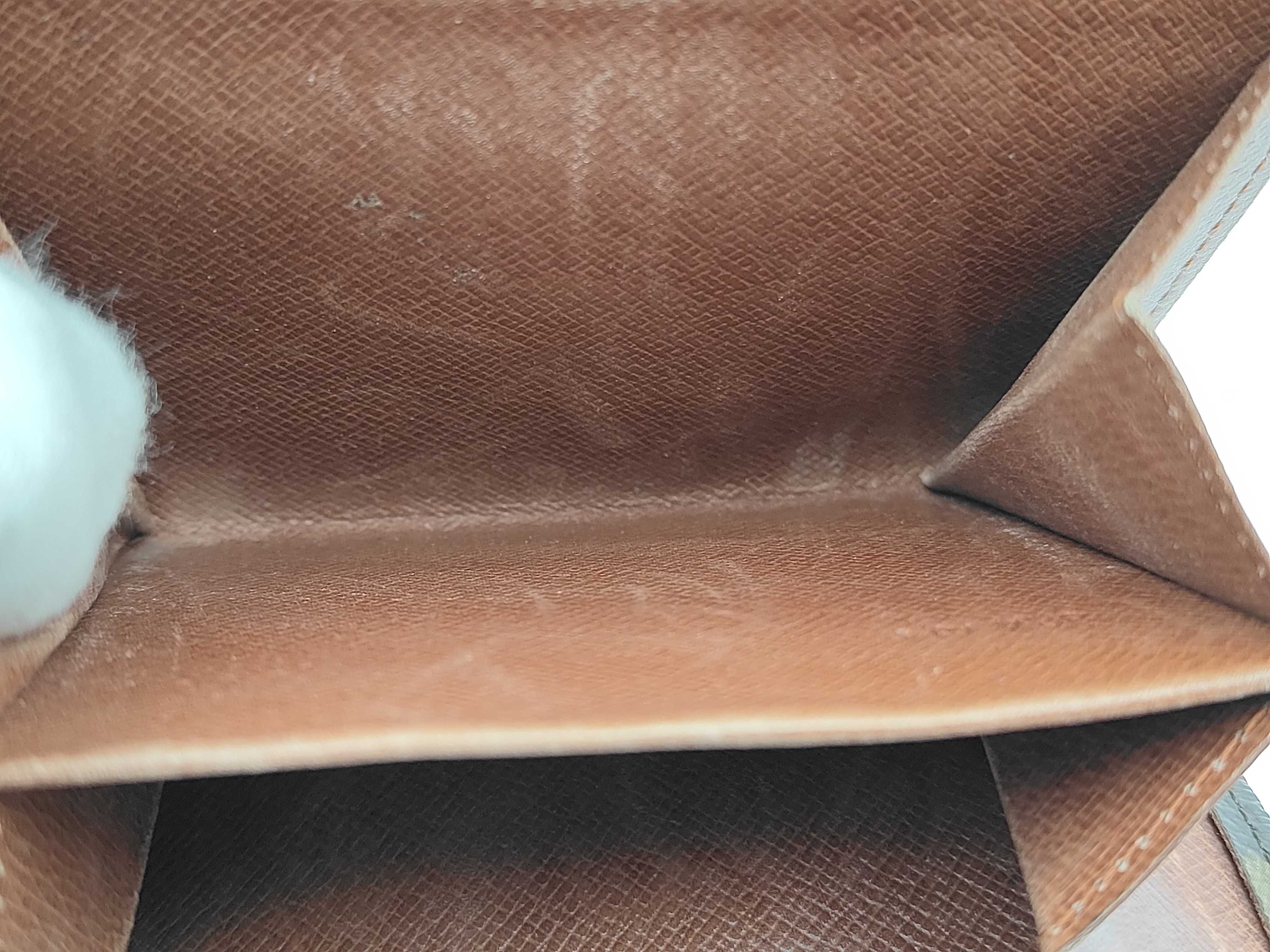wallet — view 6