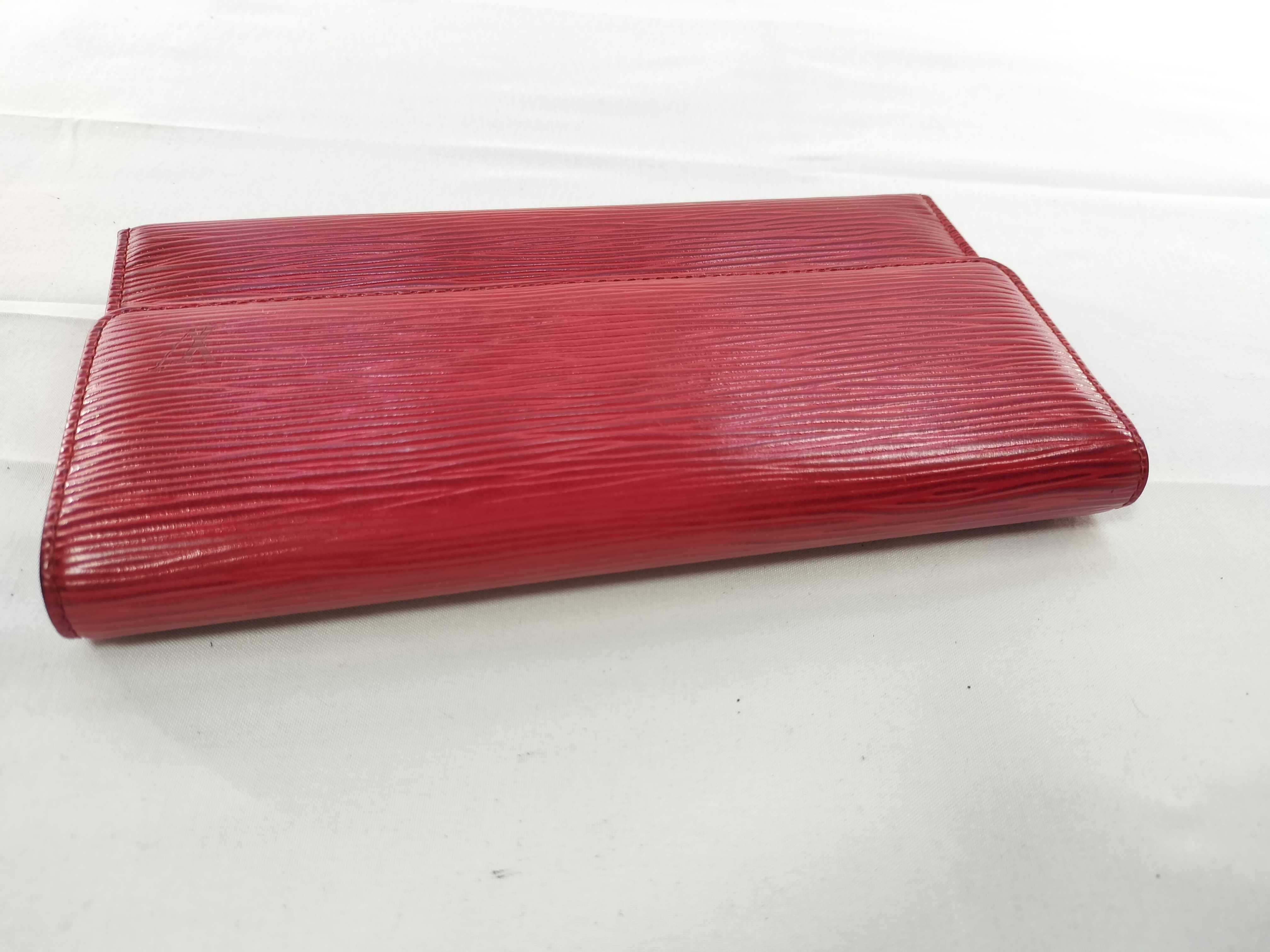 Monogram Portefeuille International Wallet — view 6