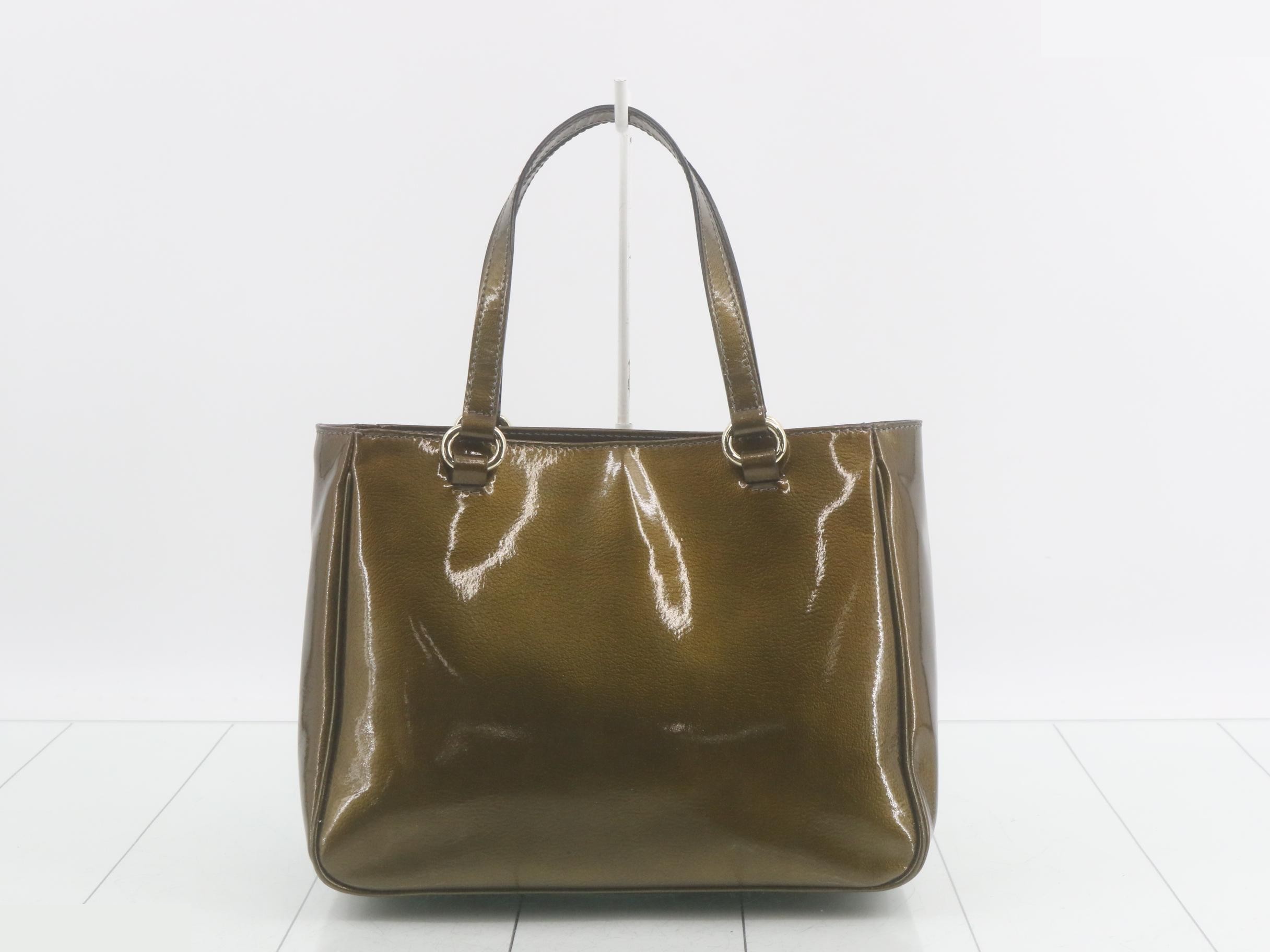 handbag — view 2