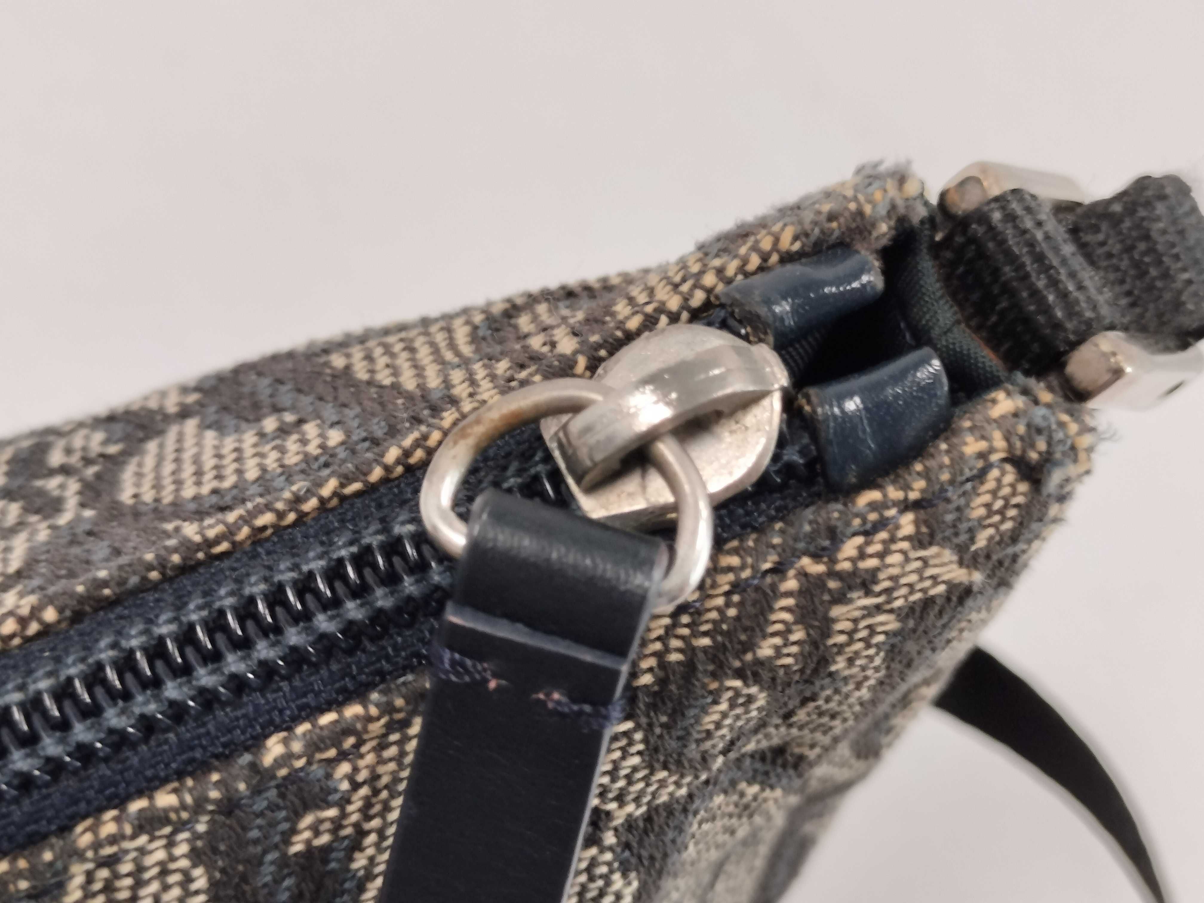Trotter One-Shoulder Bag — view 9